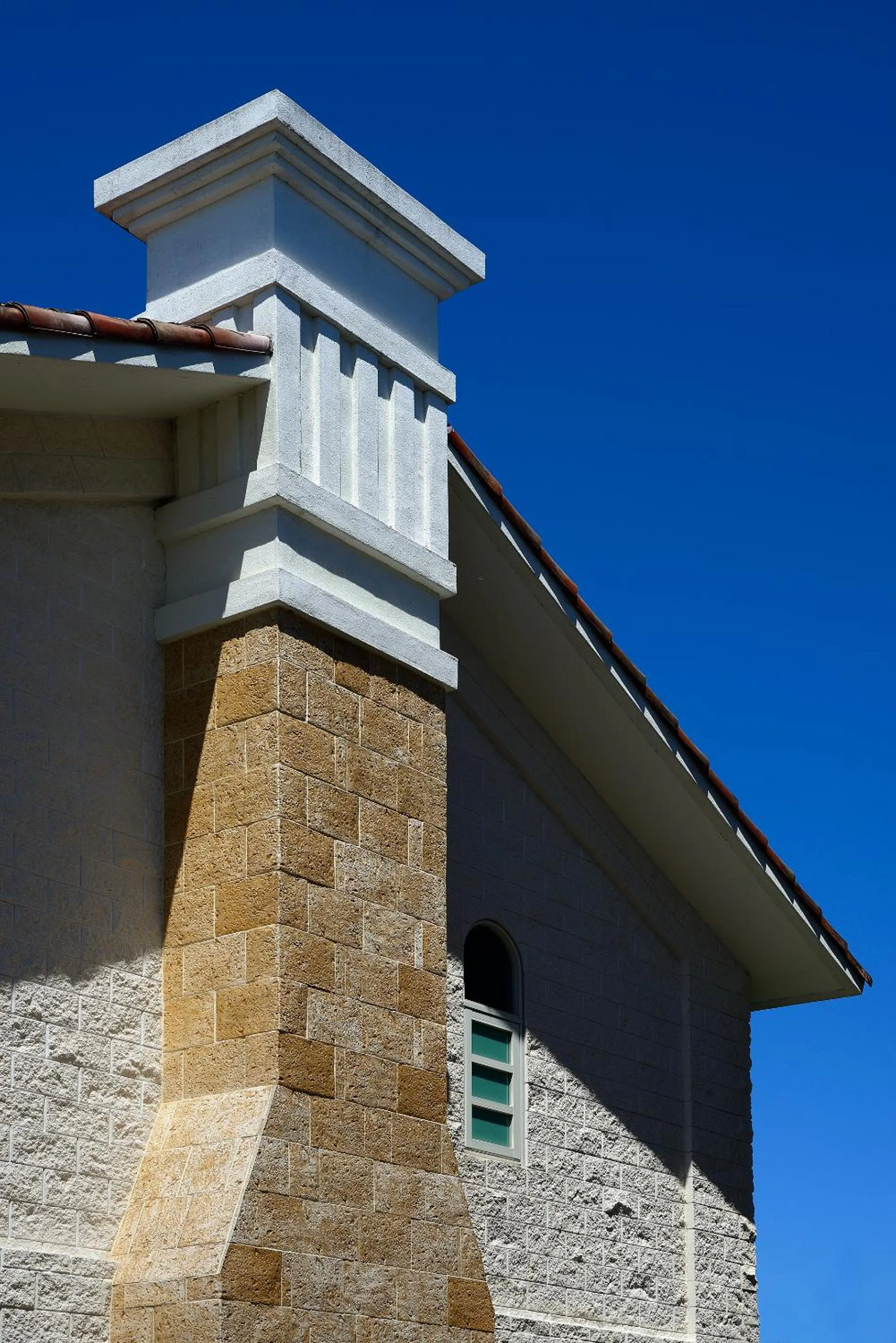 Property building in Dancing Butterfly Inn Family sliding BnB