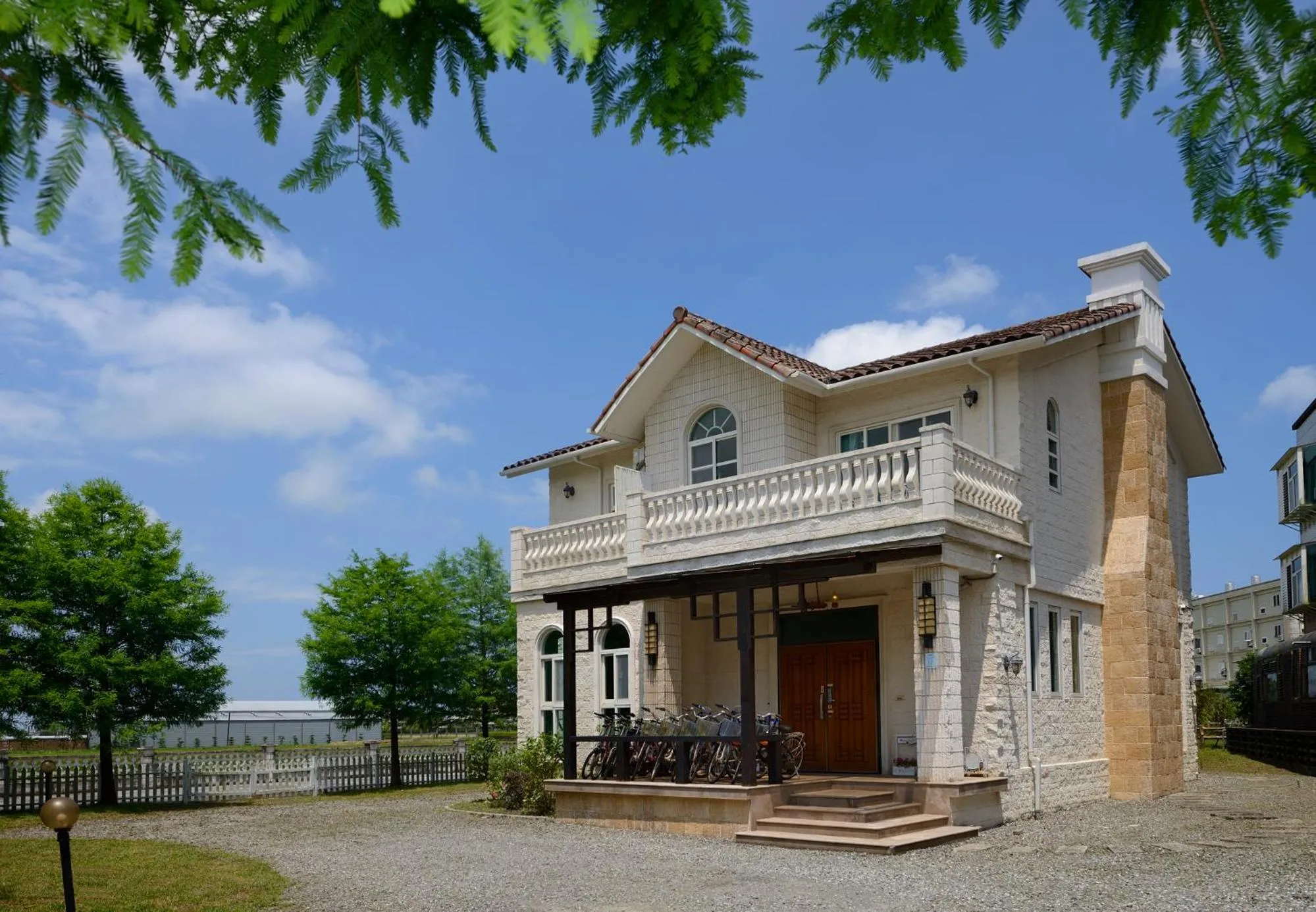 Property building in Dancing Butterfly Inn Family sliding BnB