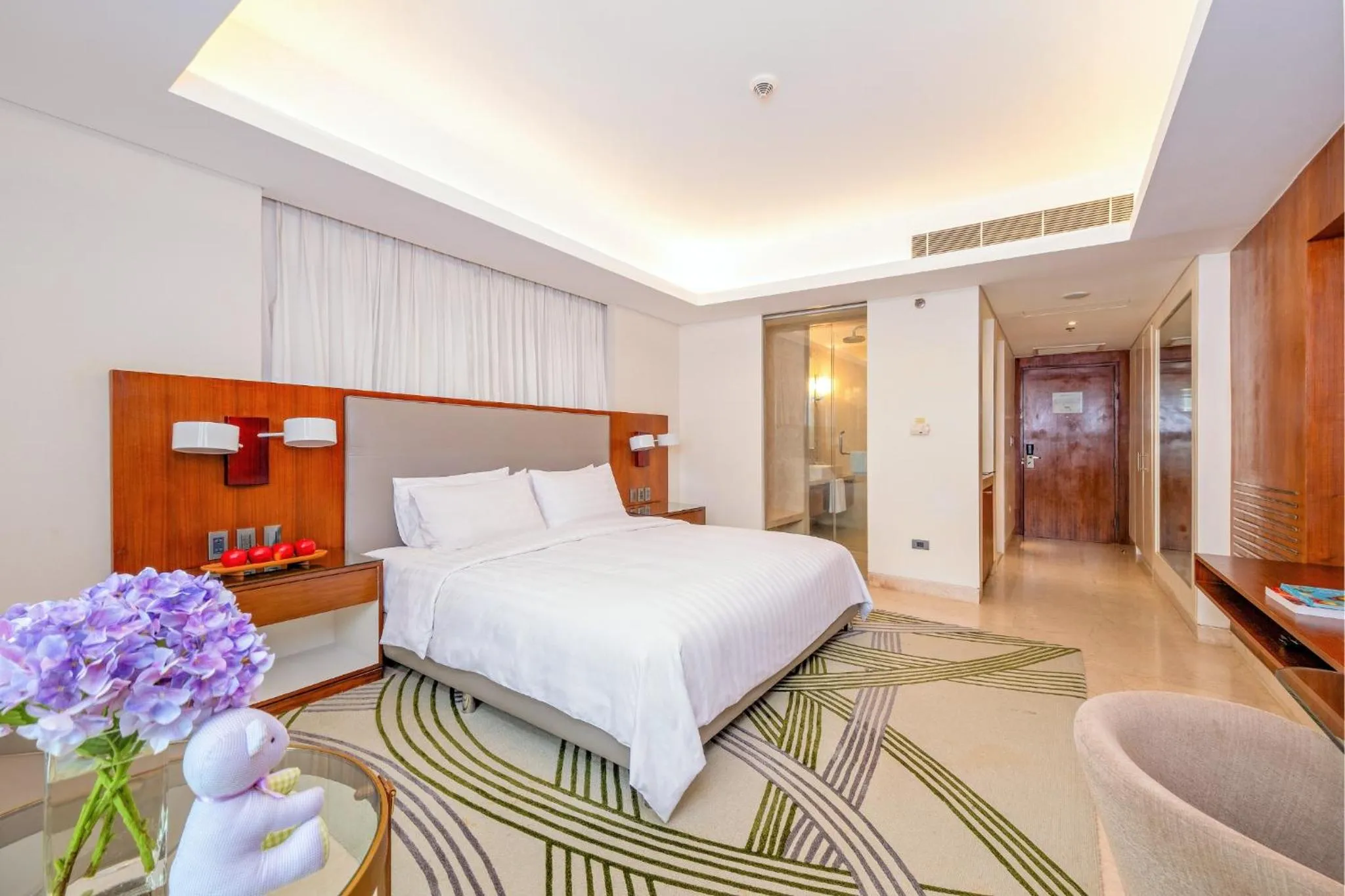 Bed in Richmonde Hotel Iloilo