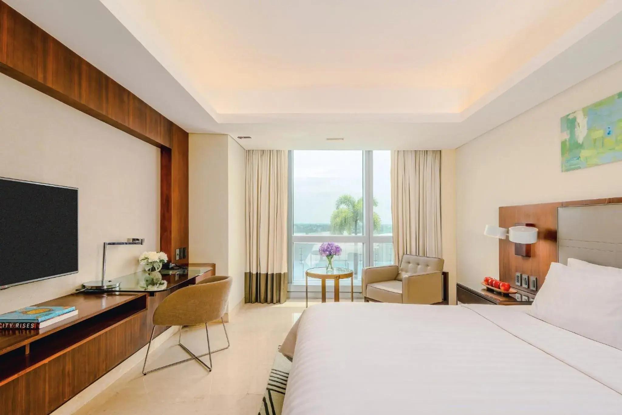 Deluxe King Pool View in Richmonde Hotel Iloilo Deluxe King Pool View in Richmonde Hotel Iloilo