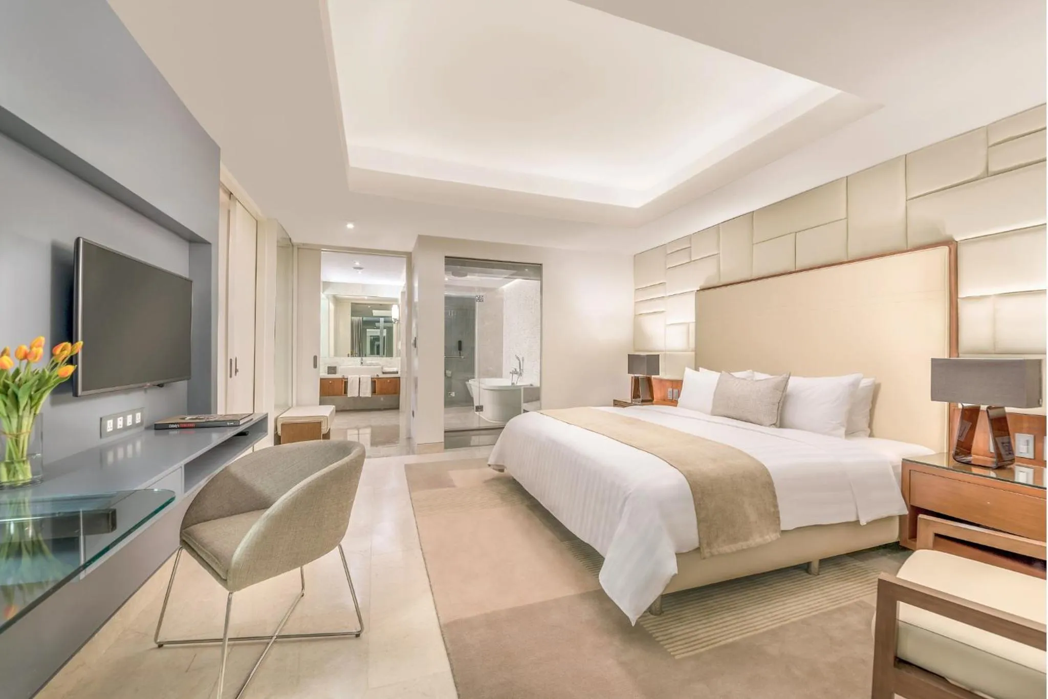 Bed in Richmonde Hotel Iloilo