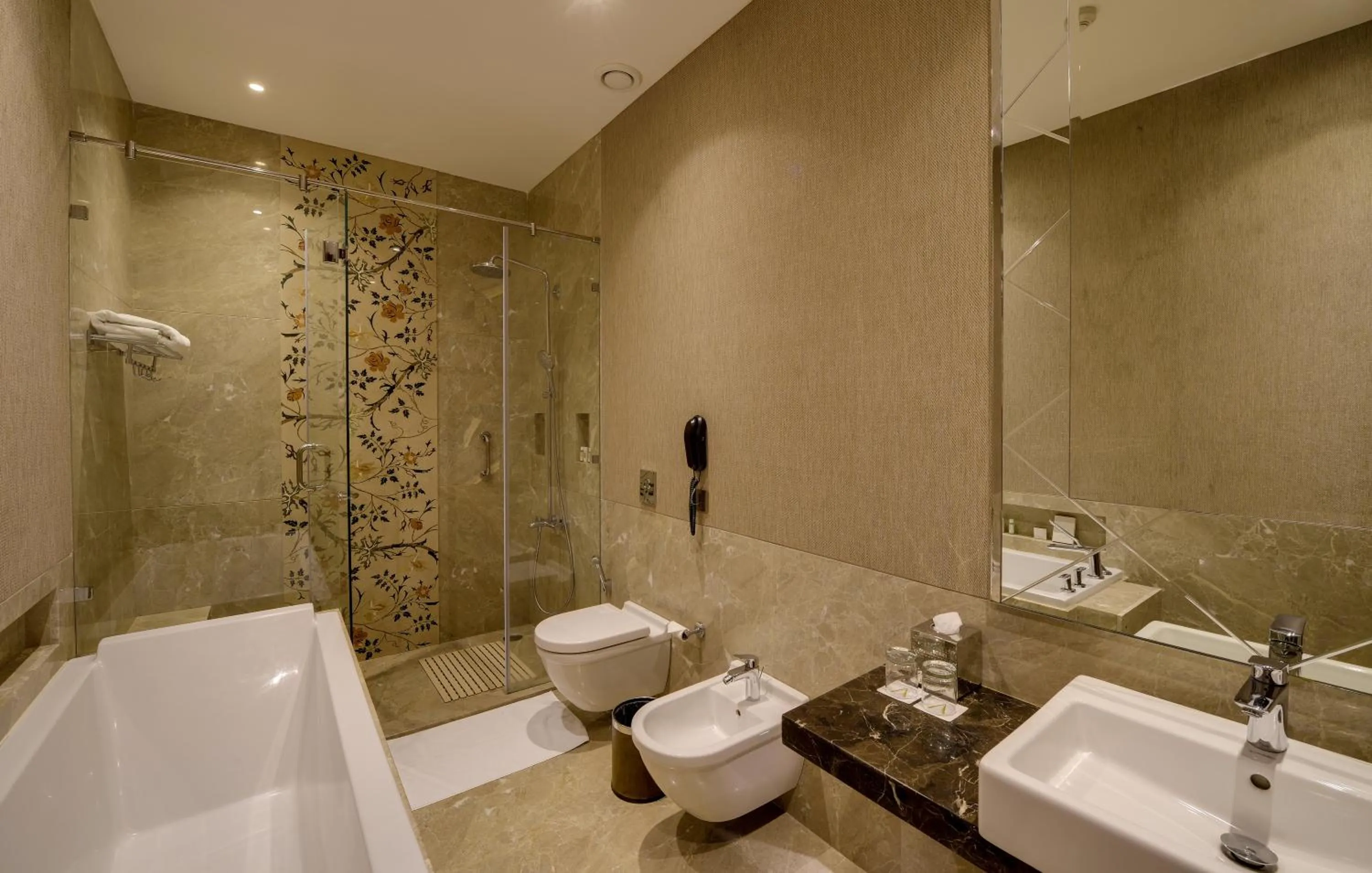 Bathroom in Niranta Transit Hotel Terminal 2 Arrivals/Landside