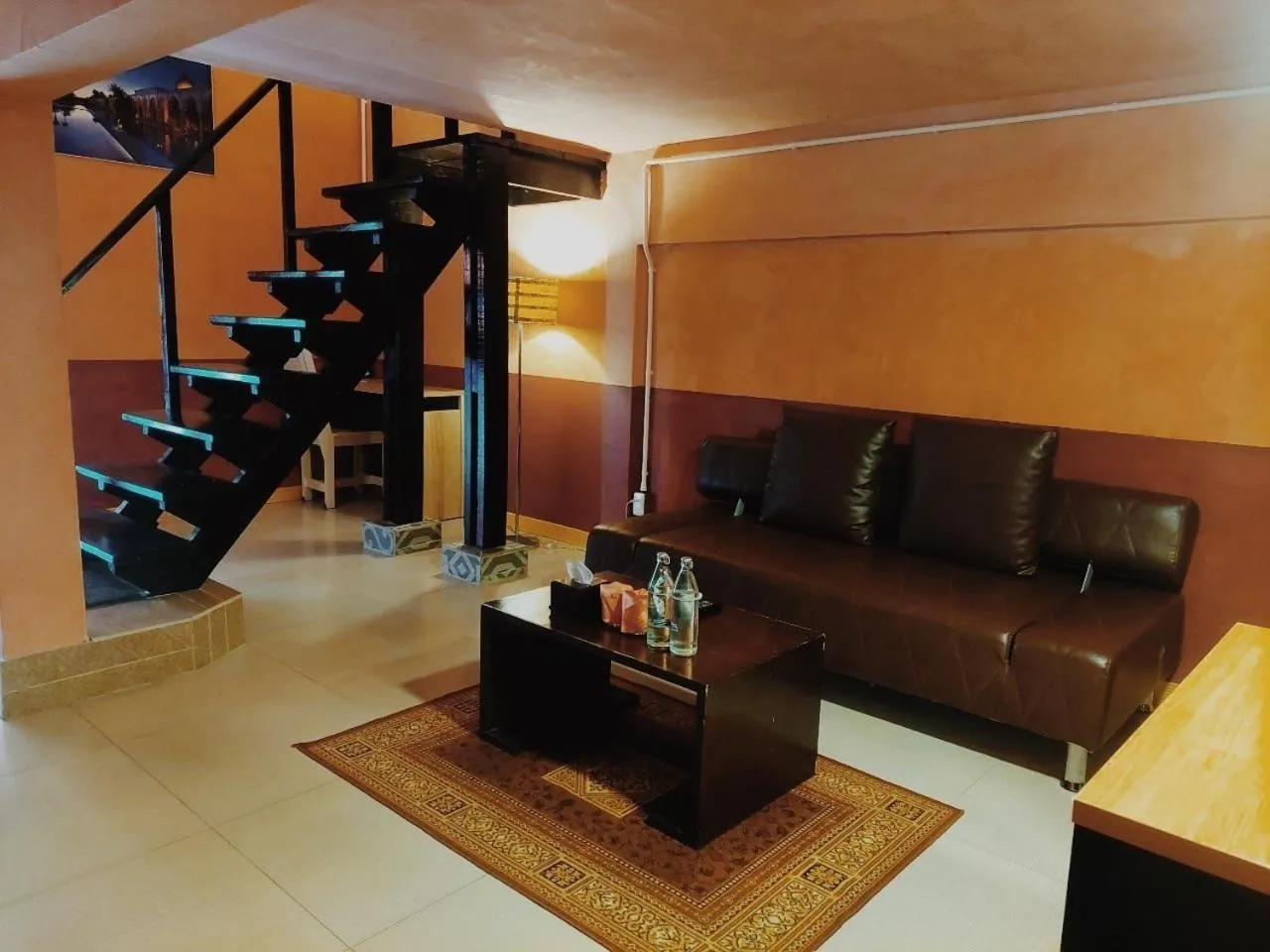 Seating area in Retro Box Hotel Chumphon