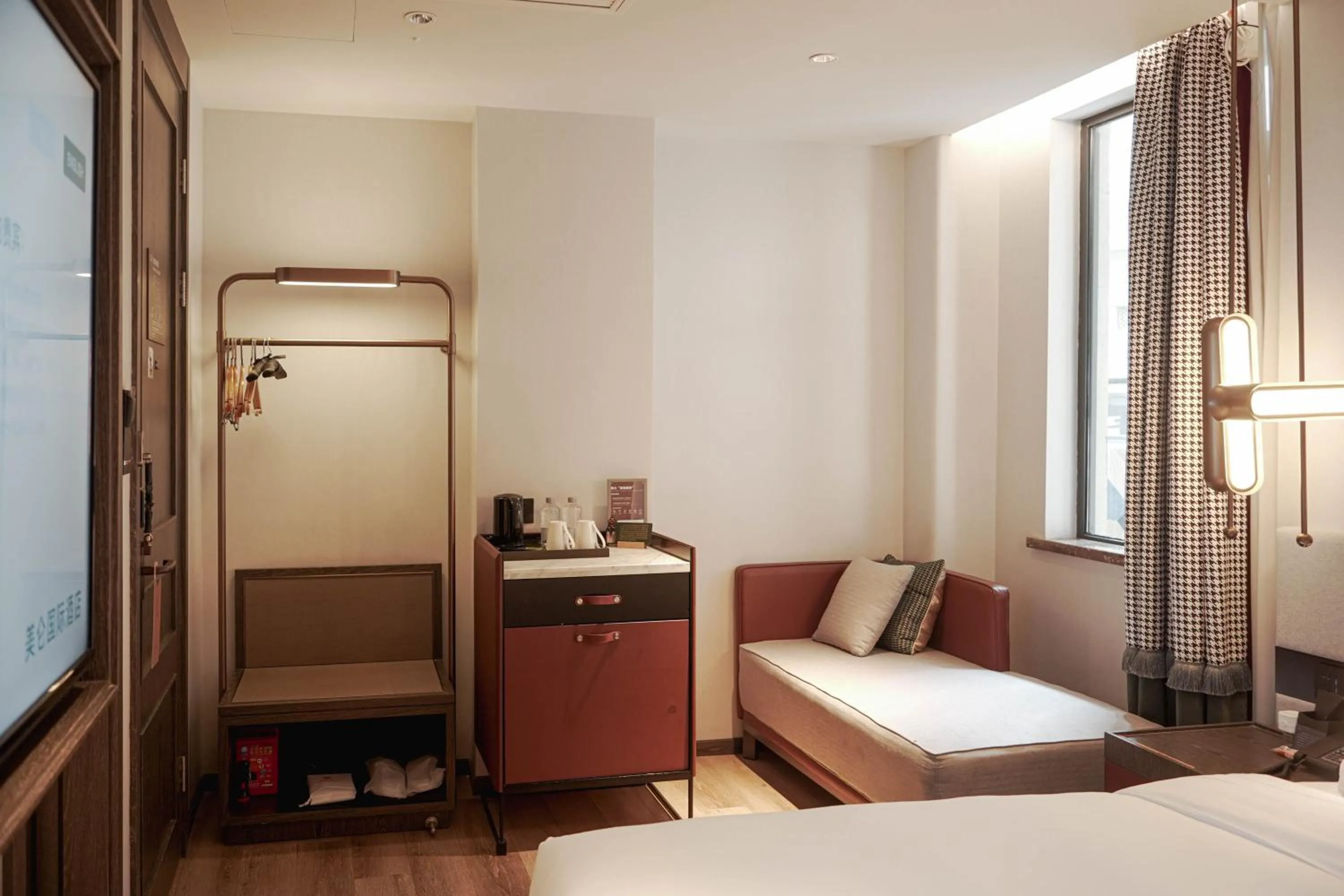 Property building, Bed in Grand Madison Wuhan Hankou on the Bund