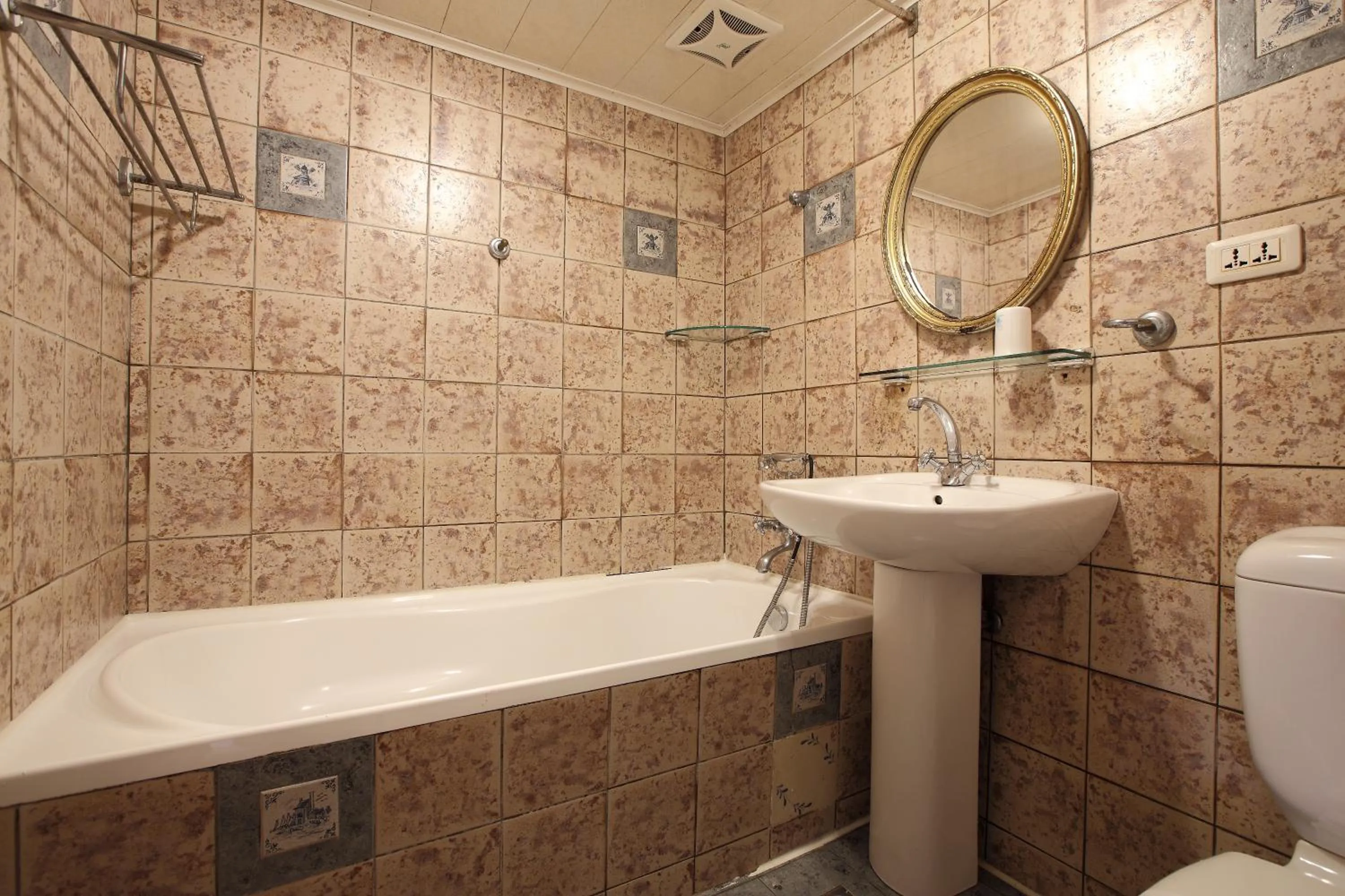 Shower in Cingjing Hanging Garden & Resort