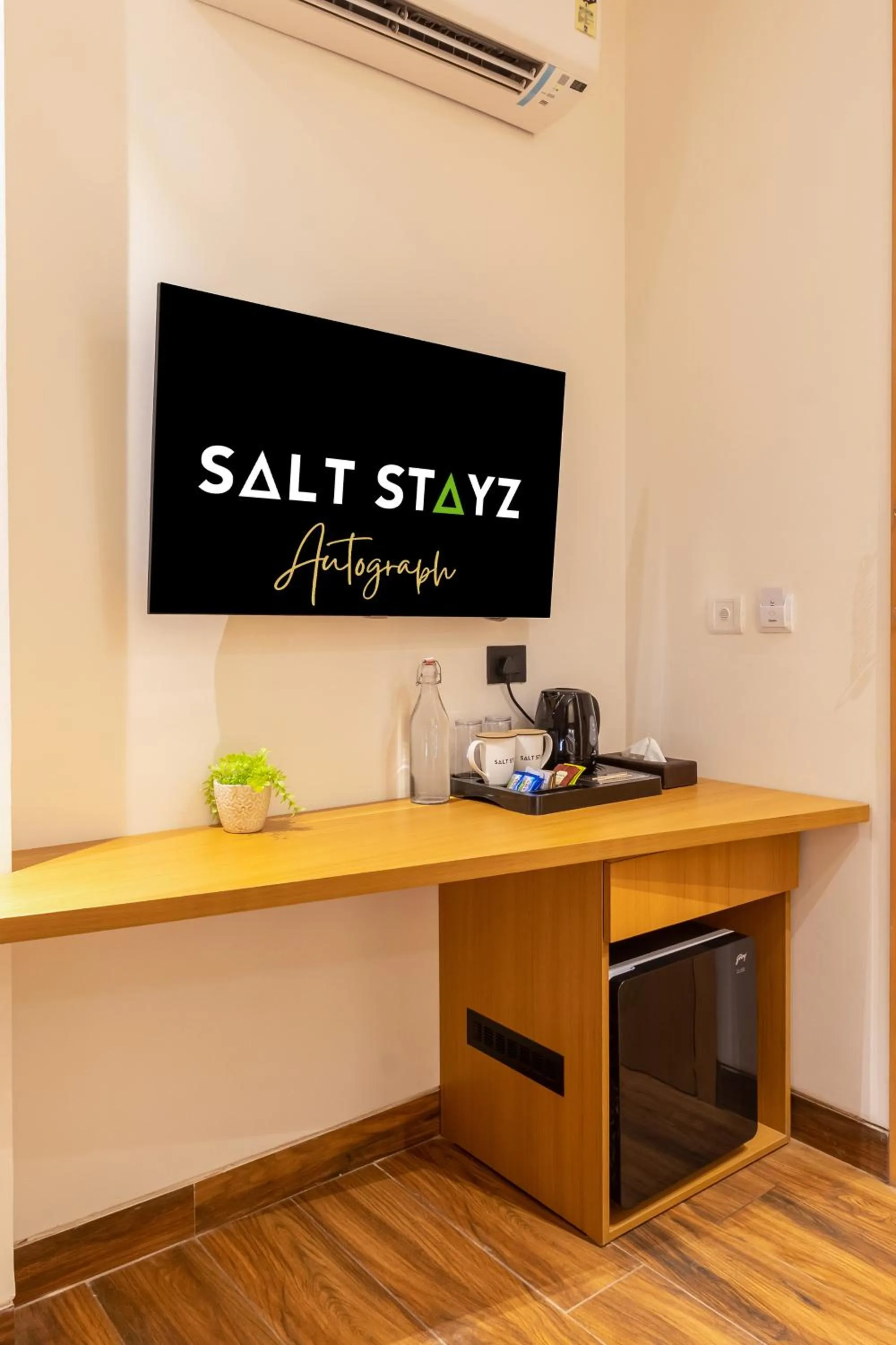 Property logo or sign in Saltstayz Autograph - Advant & Sector 144