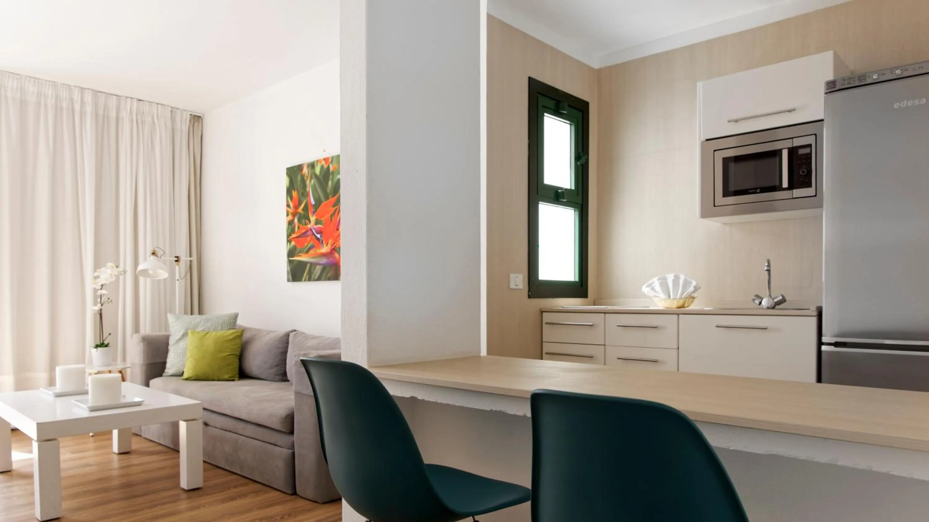 Living room, Seating Area in Canaima