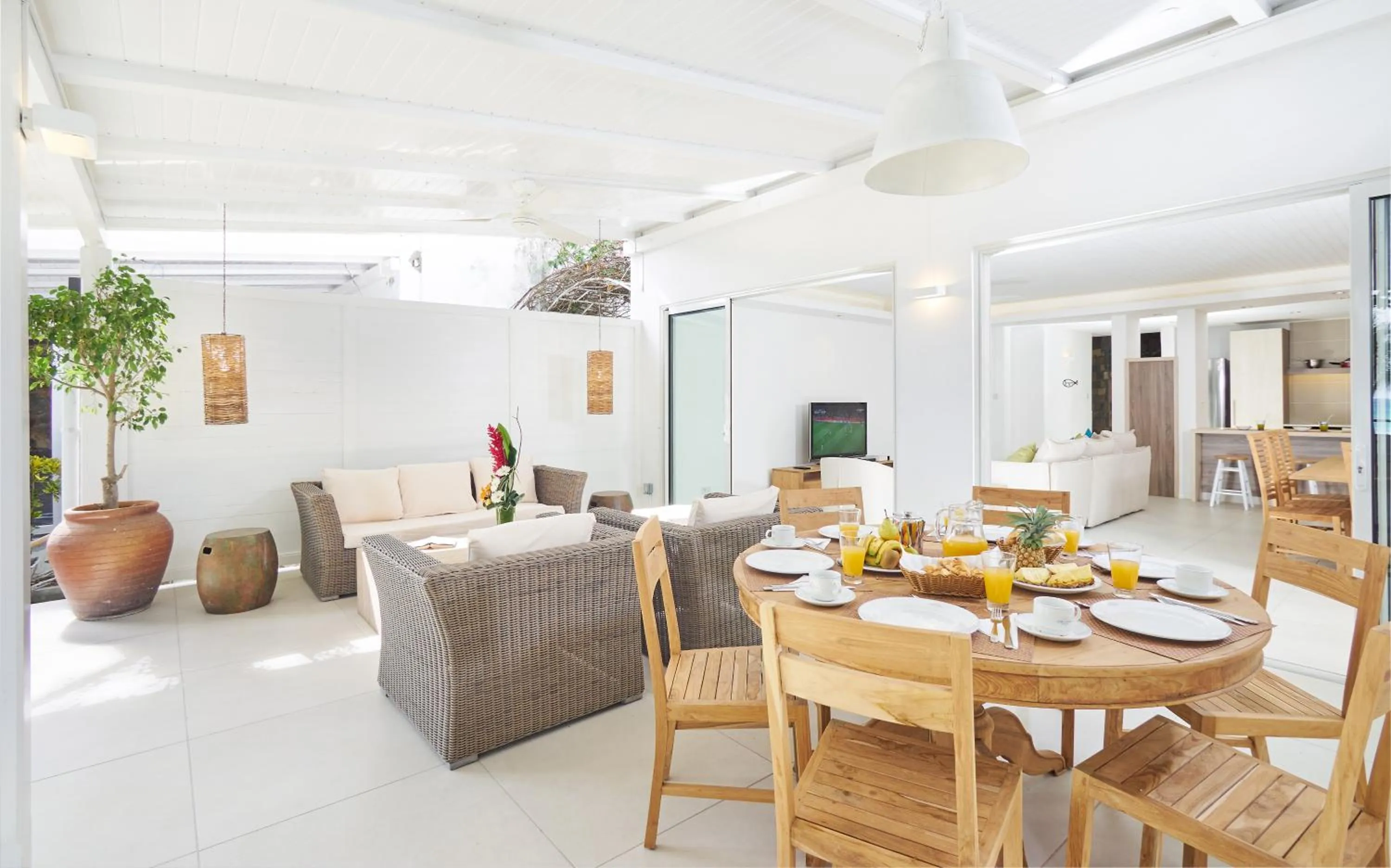 Dining area in Le Beachclub