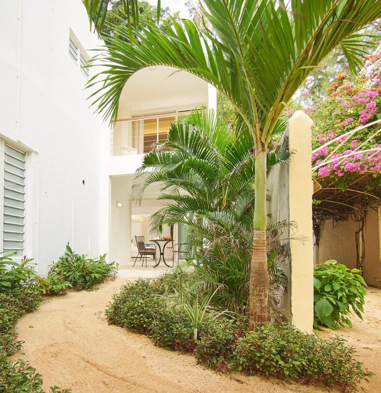 Property building in Le Beachclub