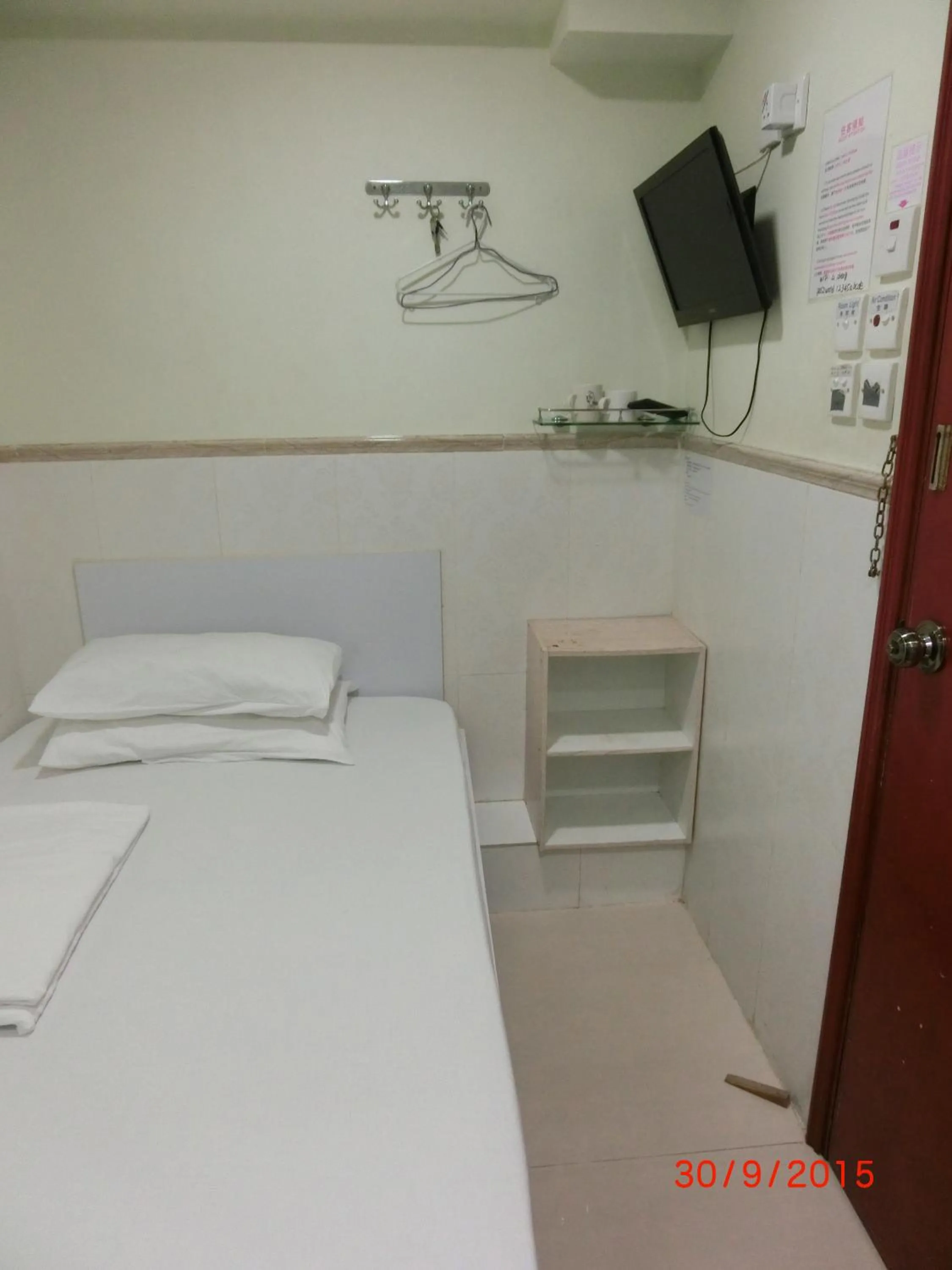 Photo of the whole room, Bed in Li Cheng Guesthouse