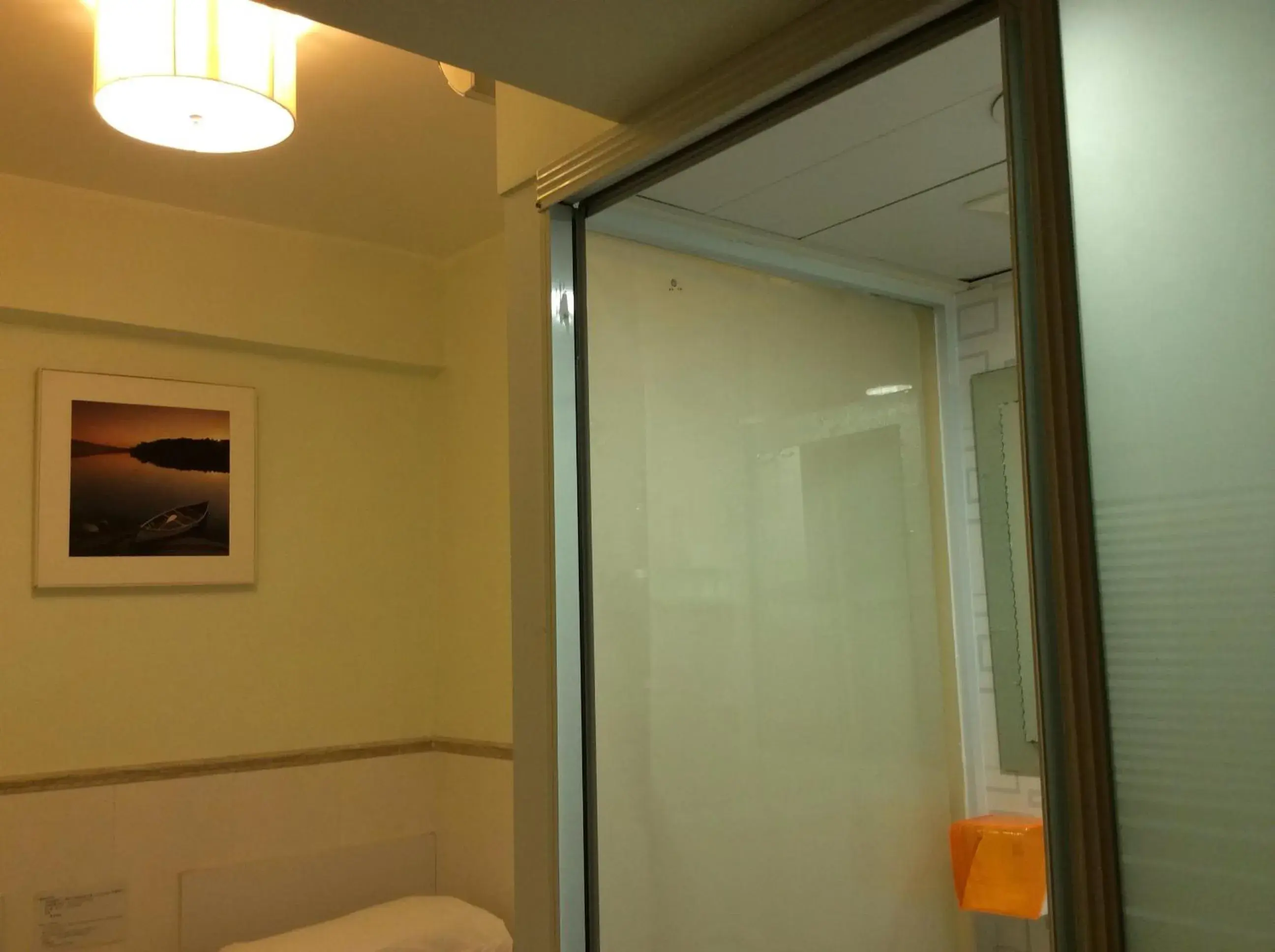 Quadruple Room with Private Bathroom in Li Cheng Guesthouse Quadruple Room with Private Bathroom in Li Cheng Guesthouse