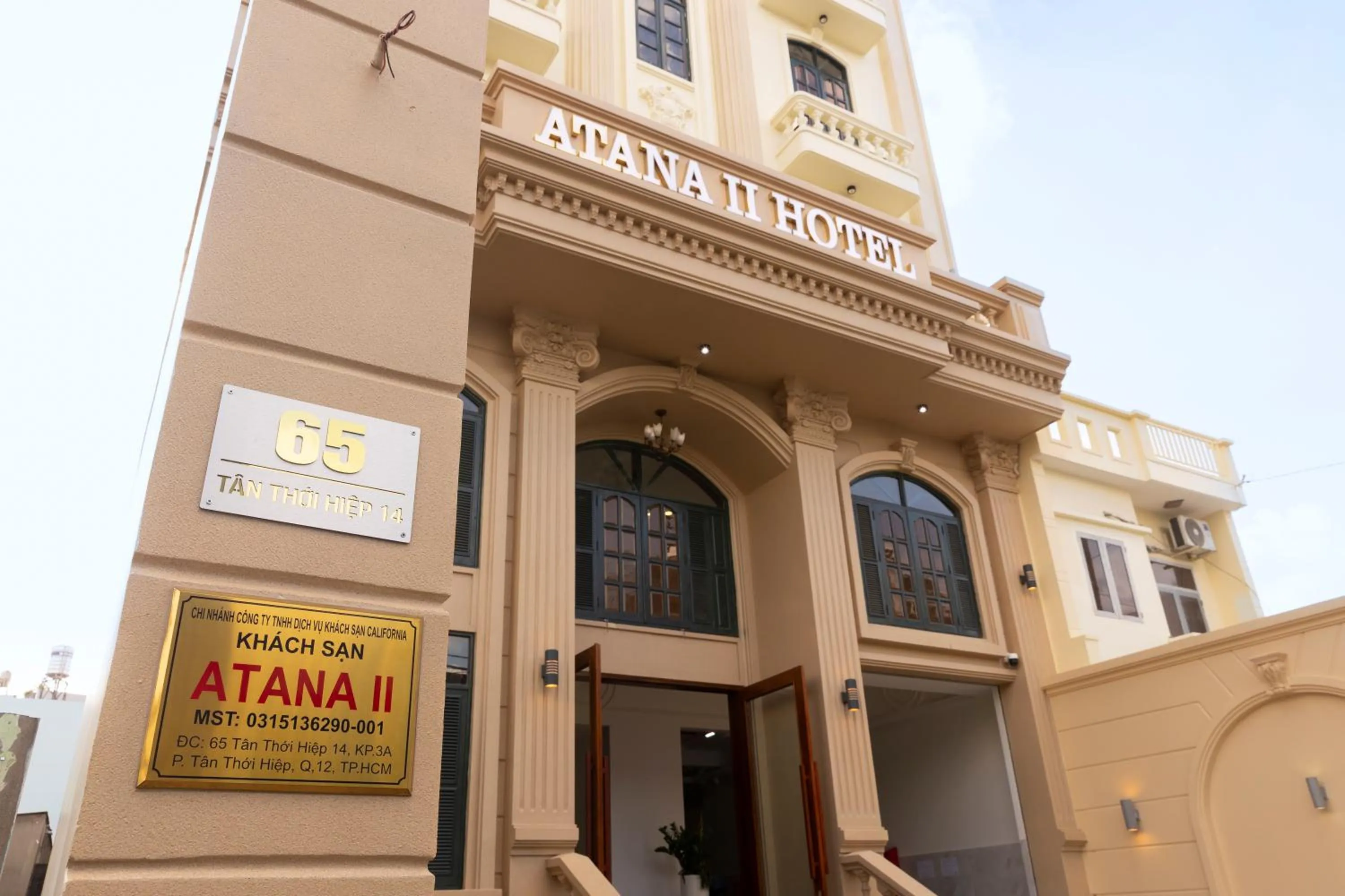 Atana Saigon Boutique Hotel II