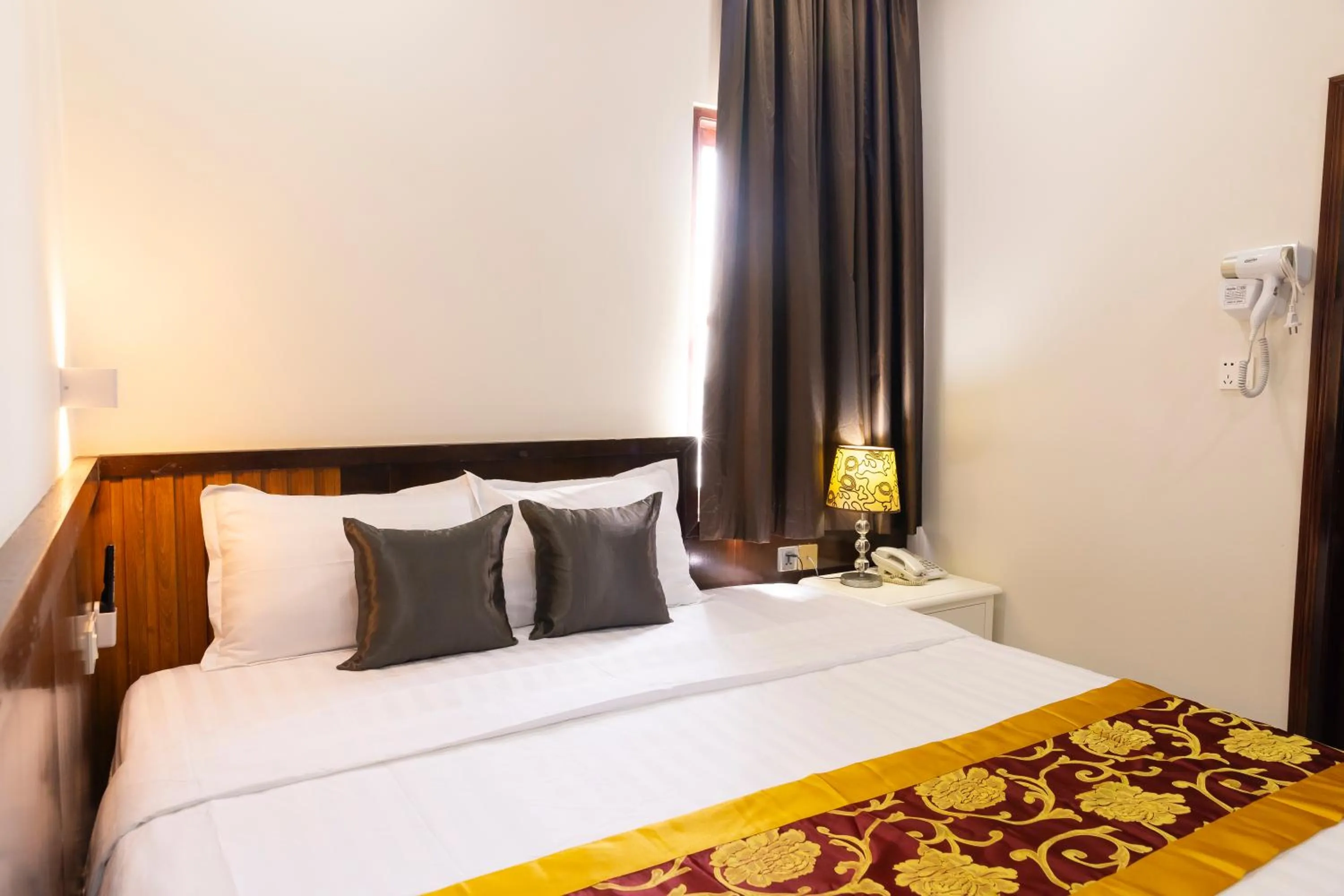 Bed in Atana Saigon Boutique Hotel II