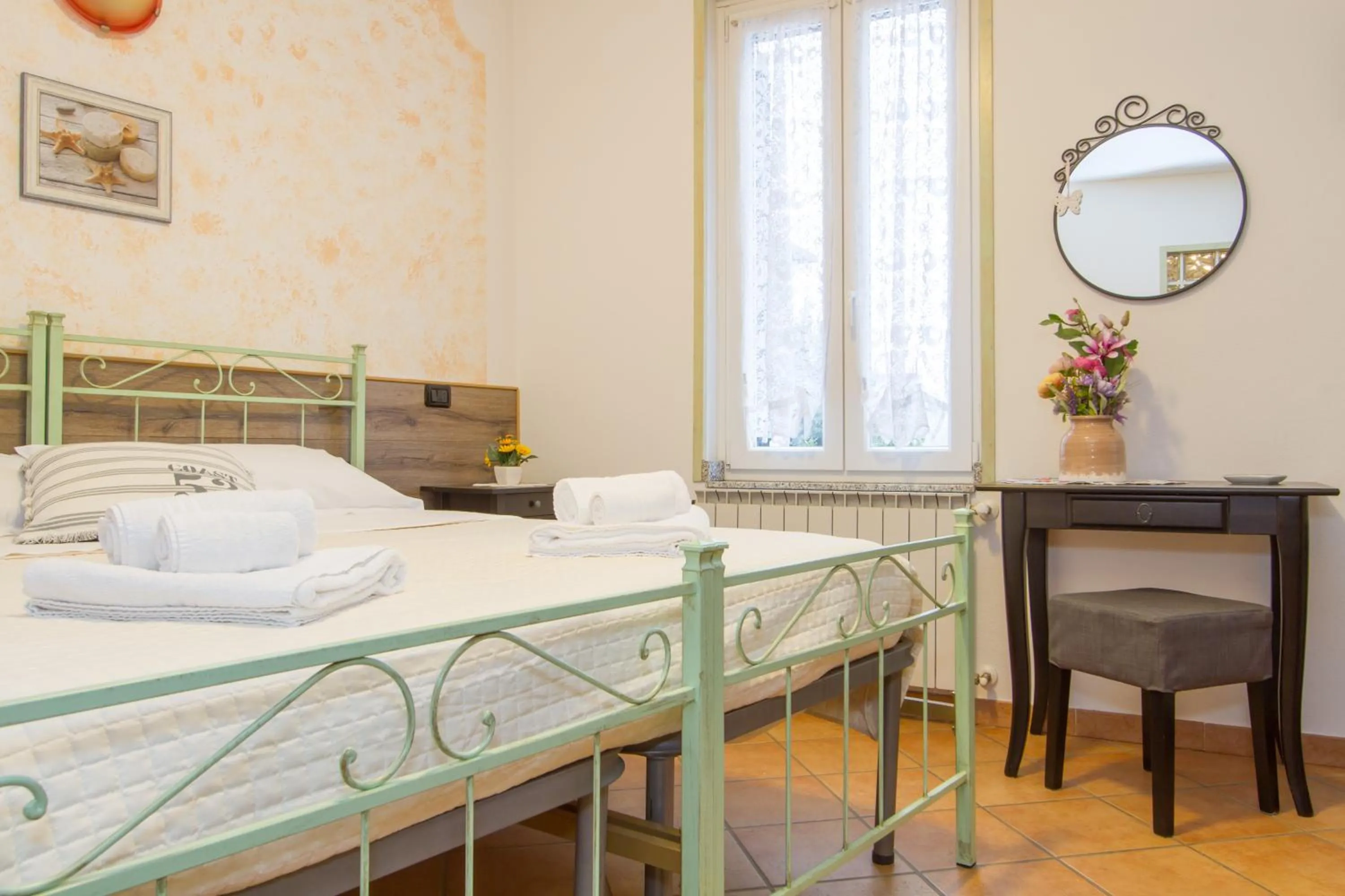 Photo of the whole room, Bed in Le Camere Di Aladino