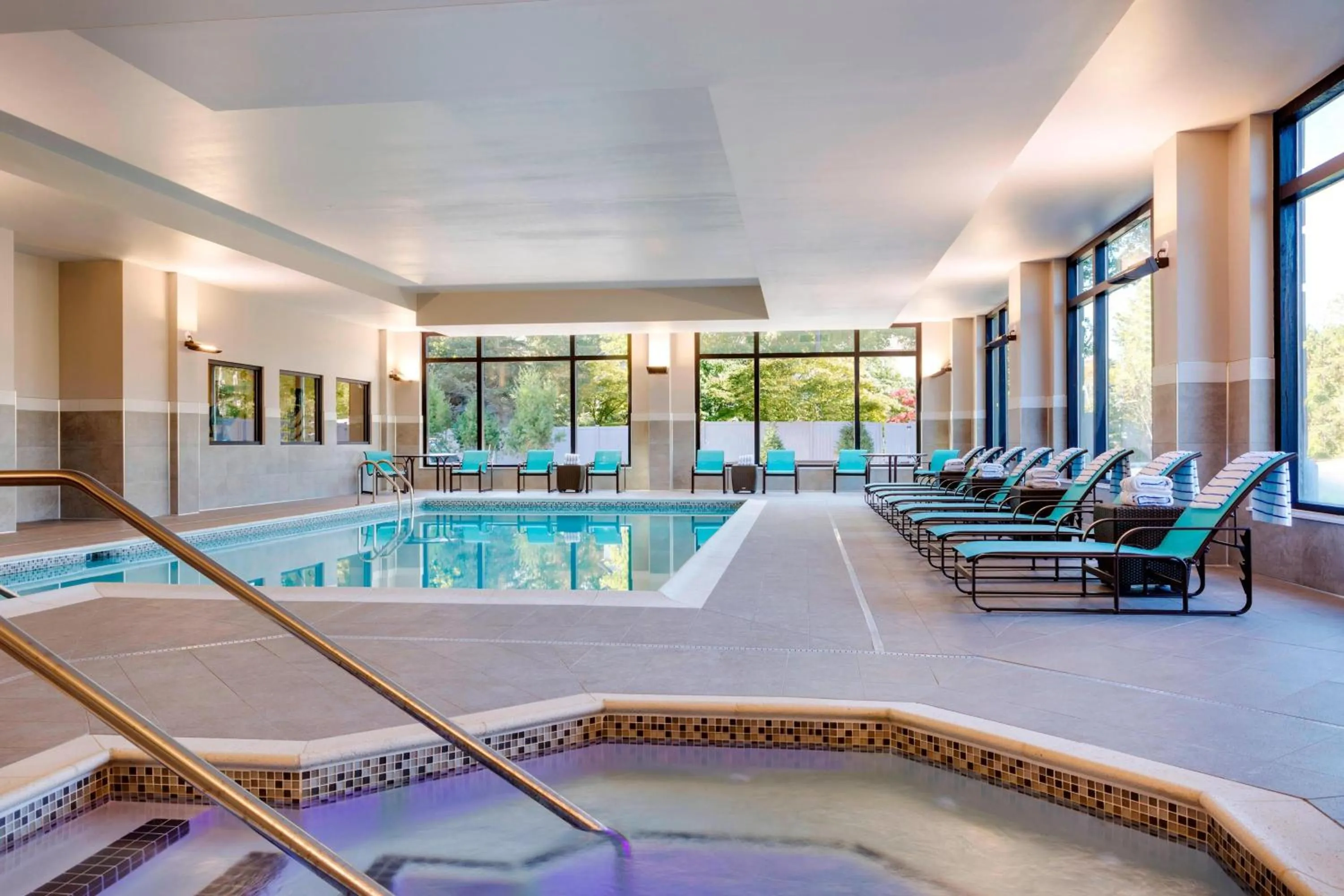 Swimming pool in Residence Inn by Marriott Bangor