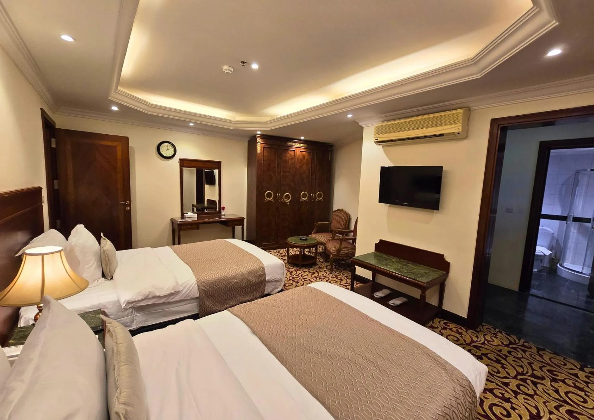 Bedroom, Bed in Taj Celine Hotel