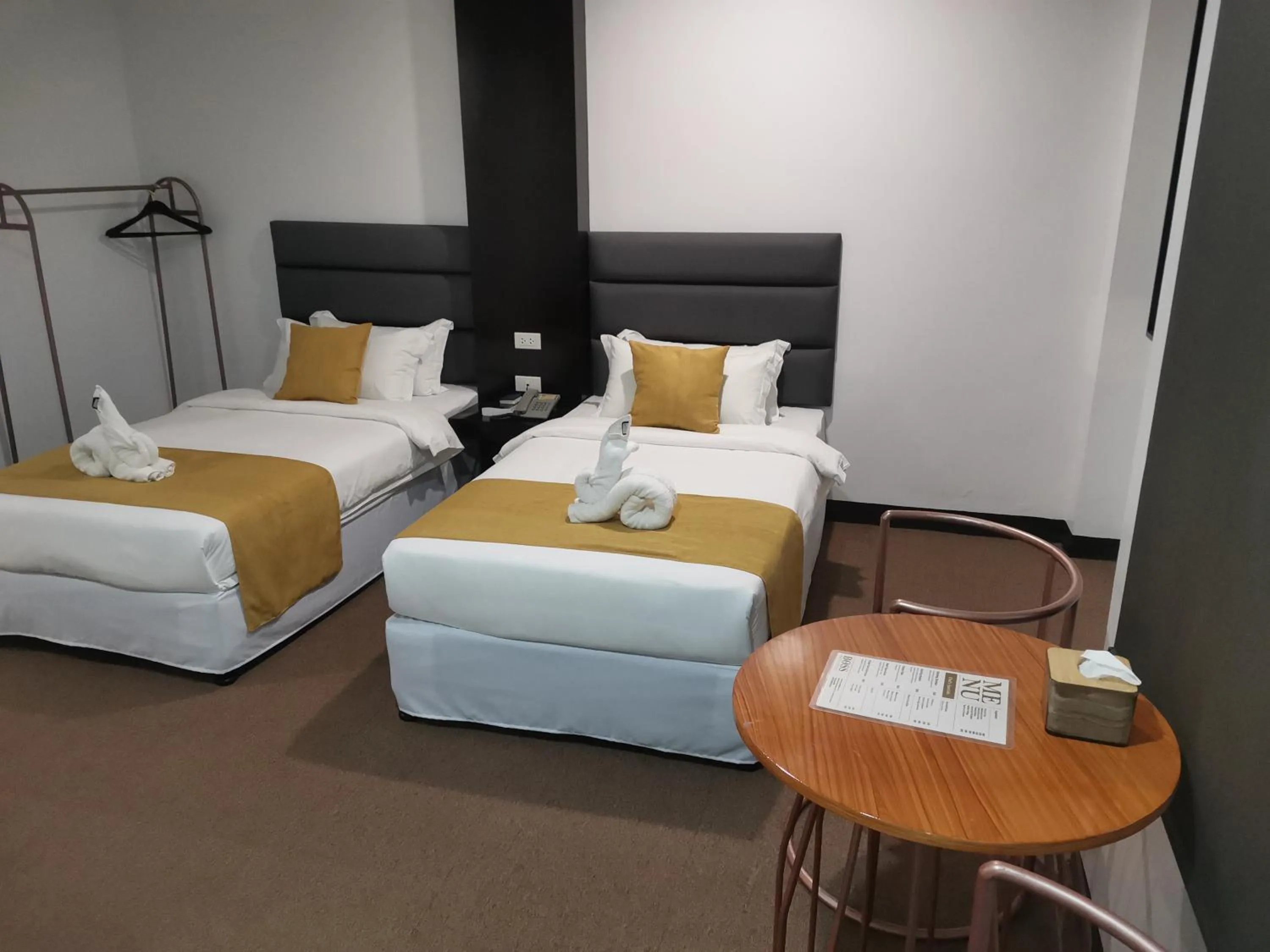 Bedroom, Bed in Dancenter Boss Hotel Near Clark International Airport