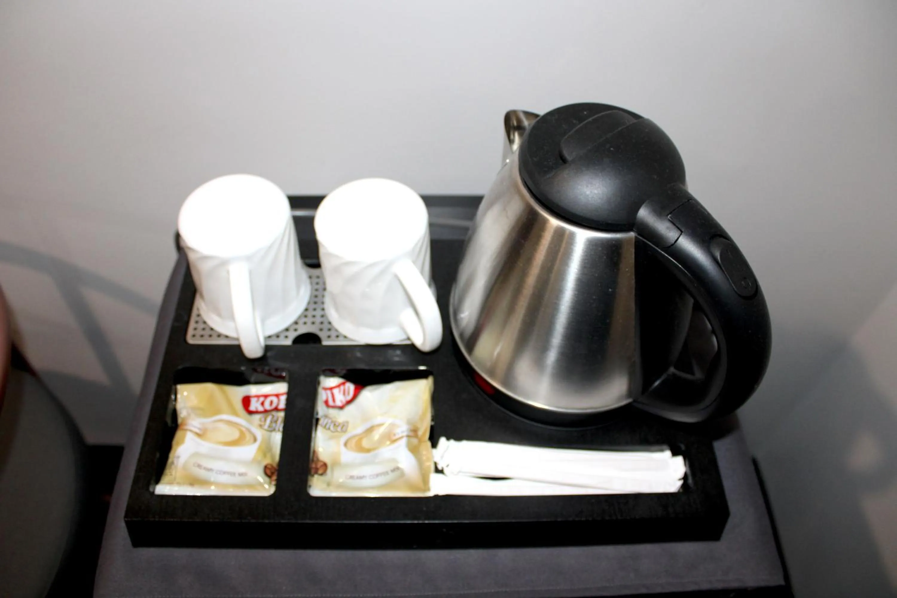 Coffee/tea facilities in Dancenter Boss Hotel Near Clark International Airport