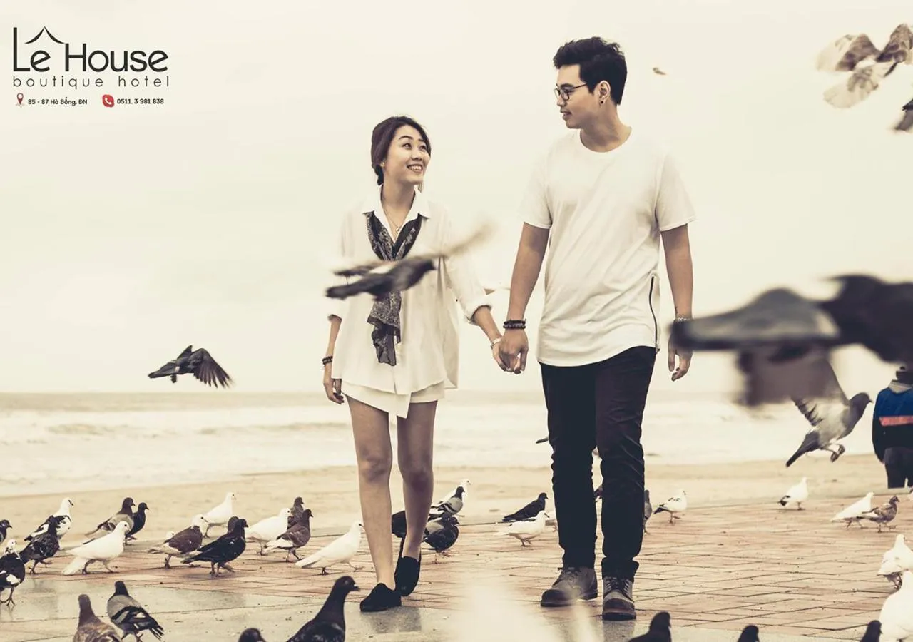 People in Le House Boutique Hotel - 100m to the beach