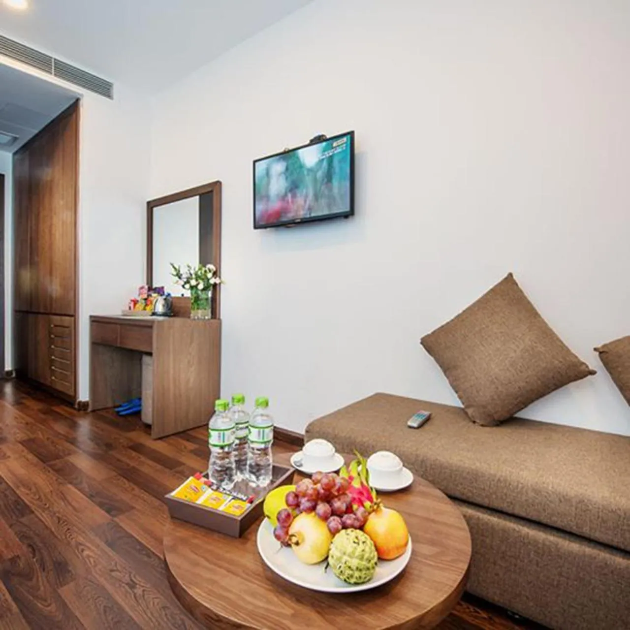 Seating area in Le House Boutique Hotel - 100m to the beach