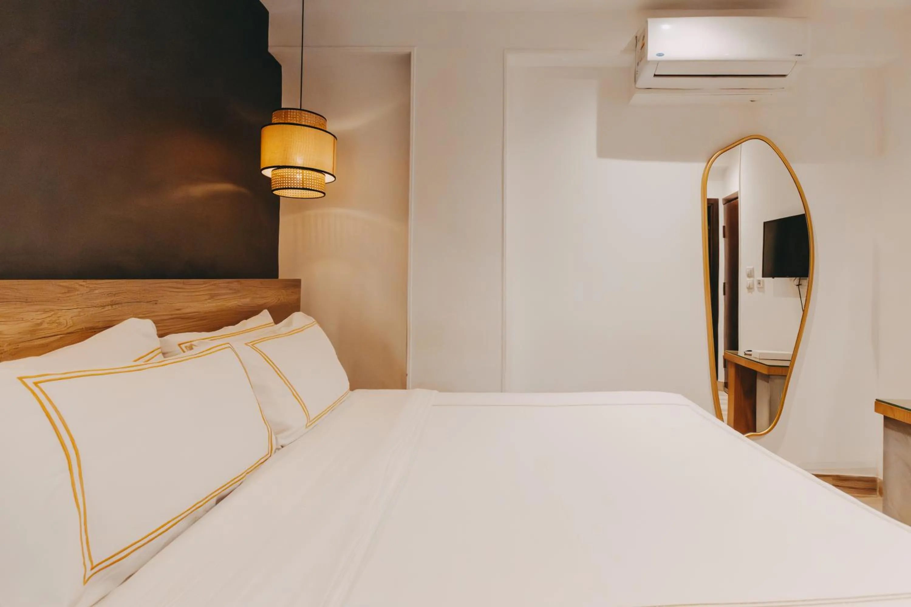 Bed in Almas Pyramids Hotel