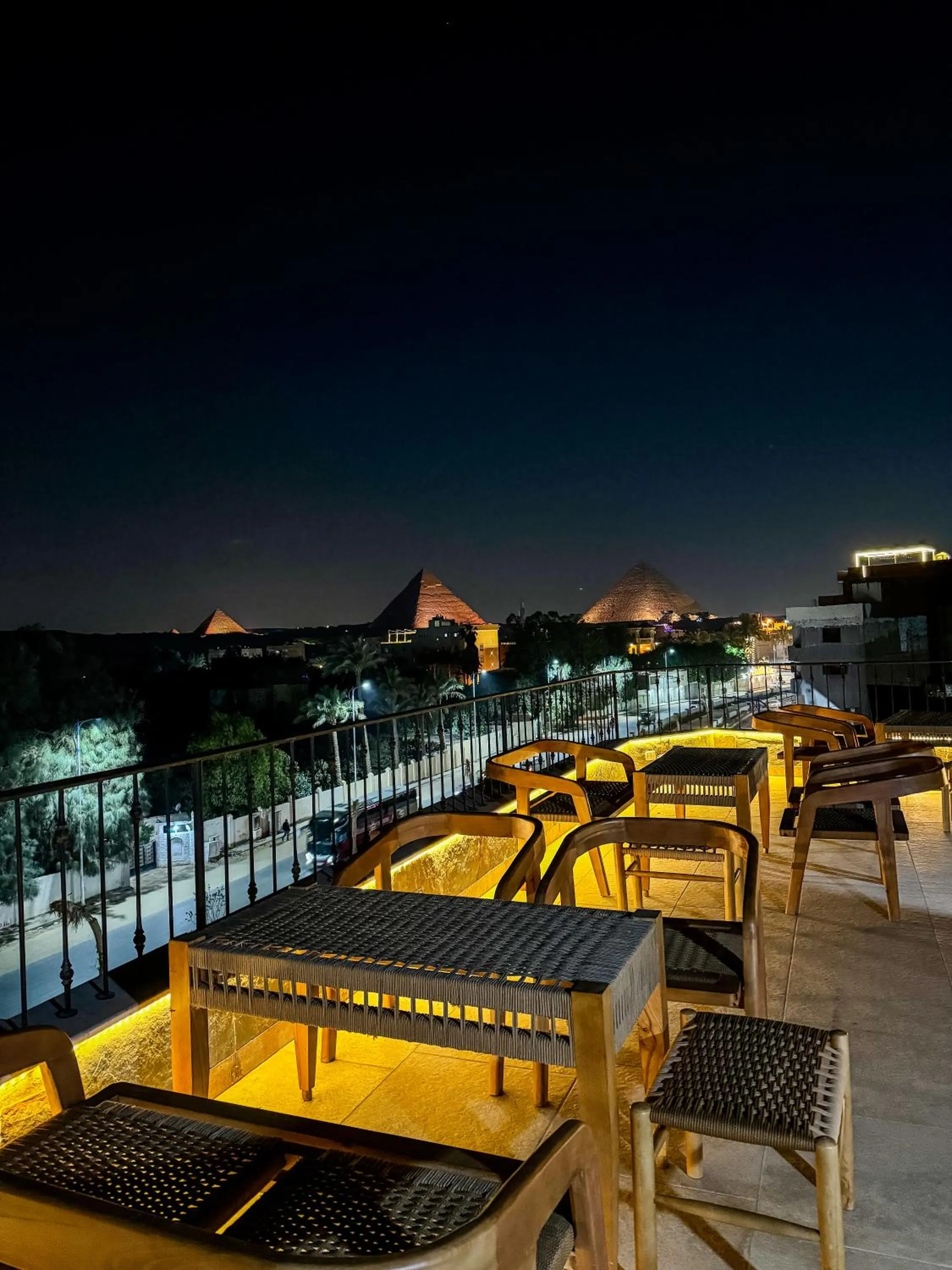 Night in Almas Pyramids Hotel