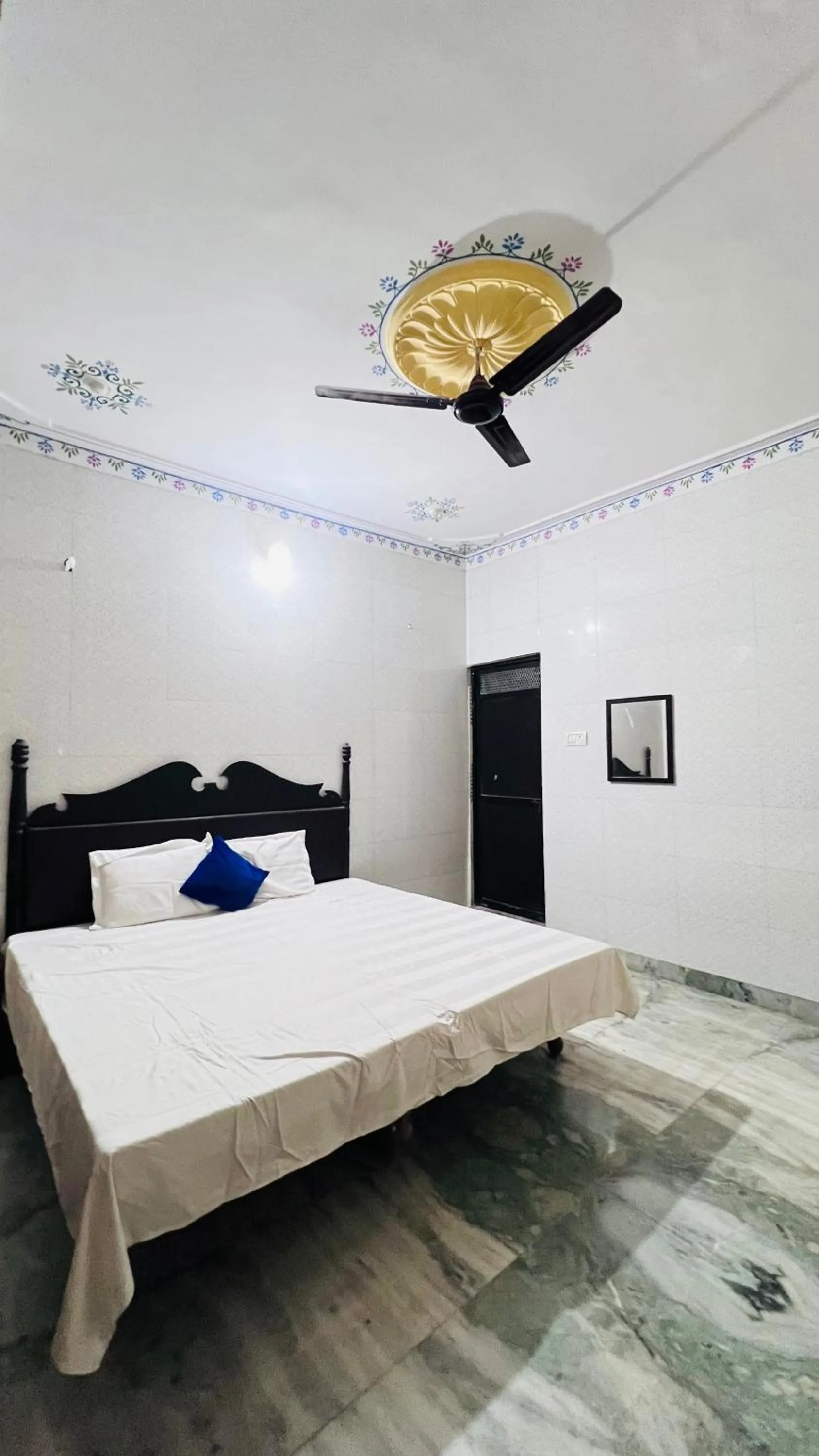 Bed in View lake village boutique