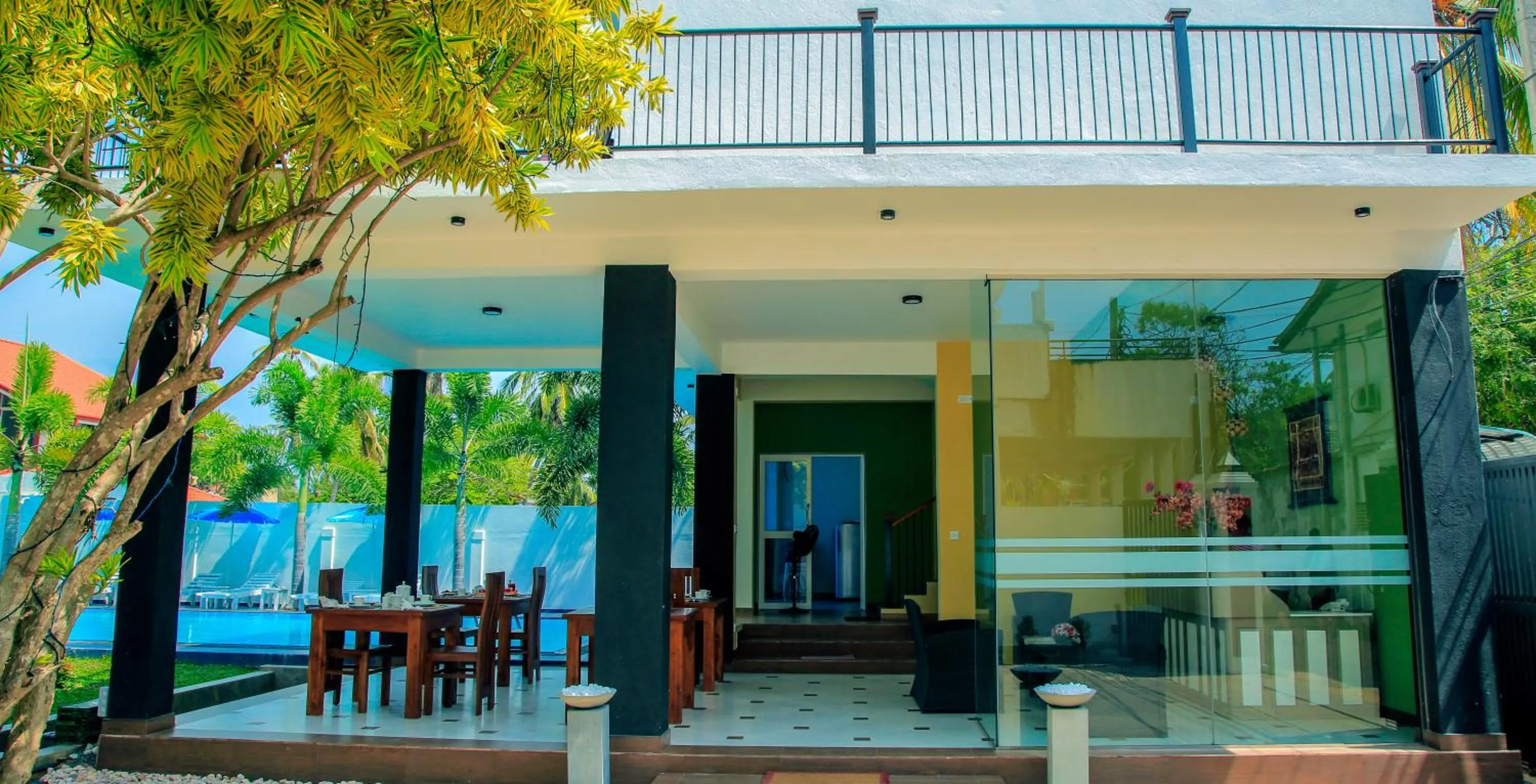 Restaurant/places to eat in Christima Residence