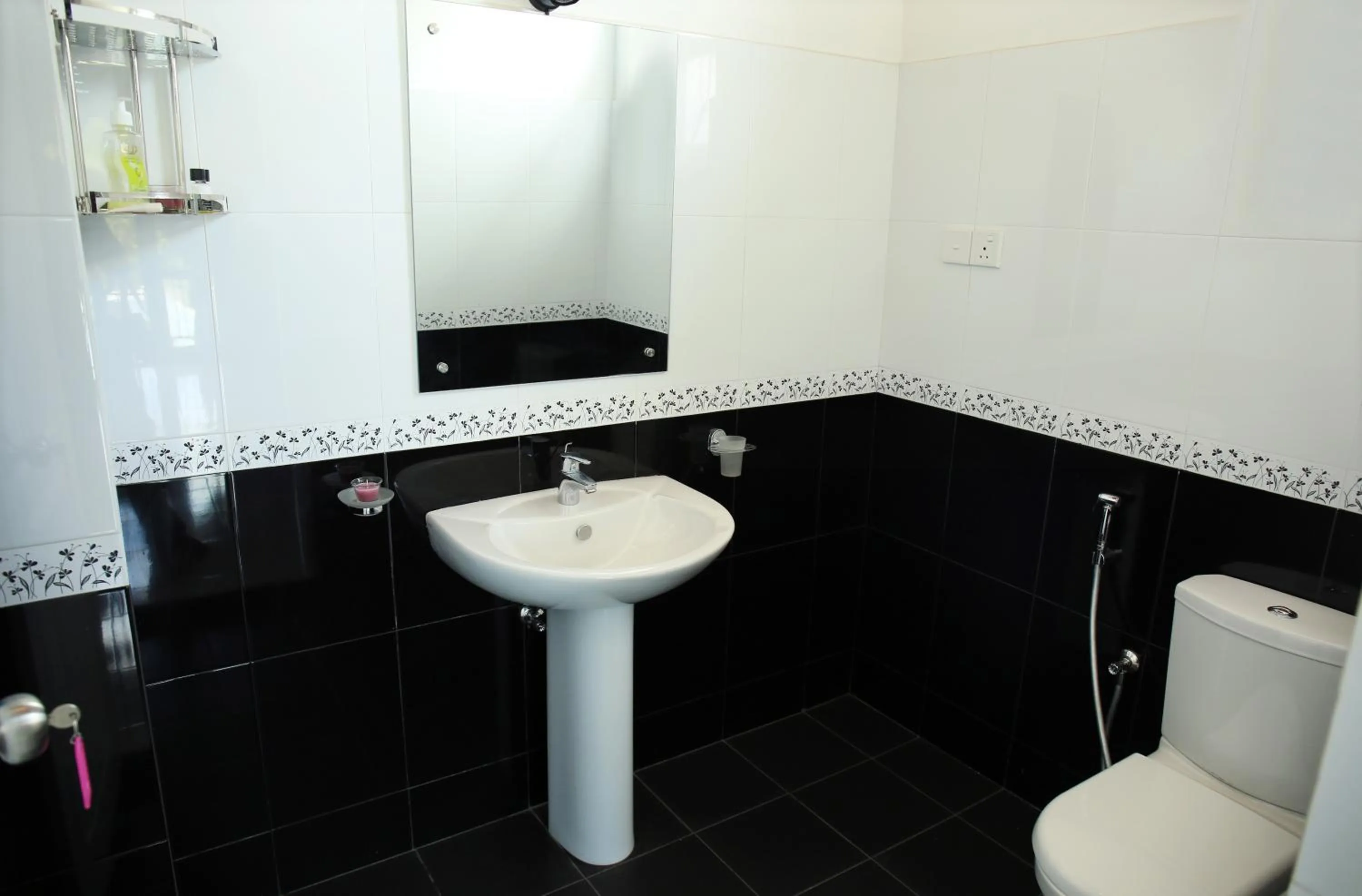 Shower in Christima Residence