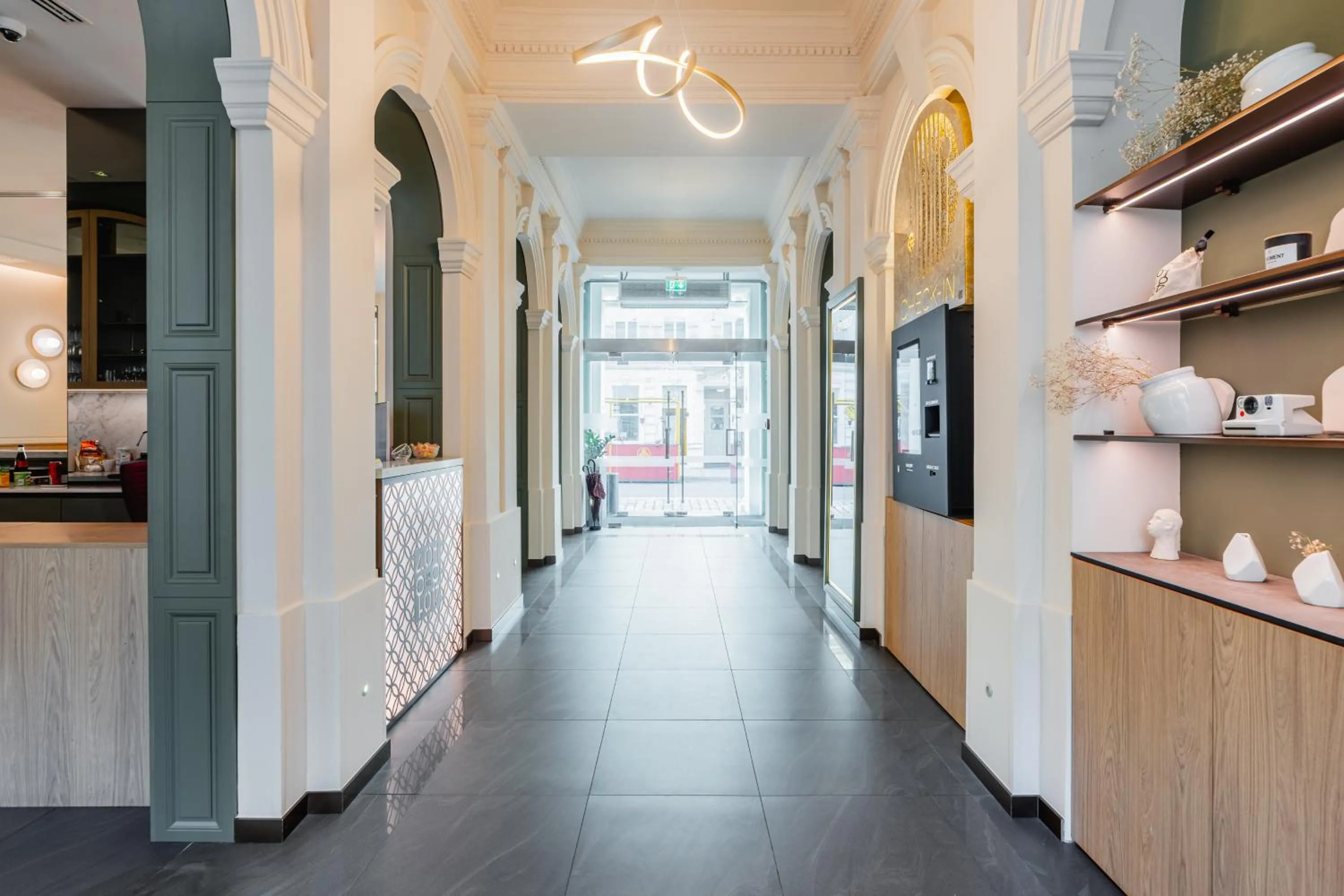 Lobby or reception in FortyPlusOne Hotel Vienna