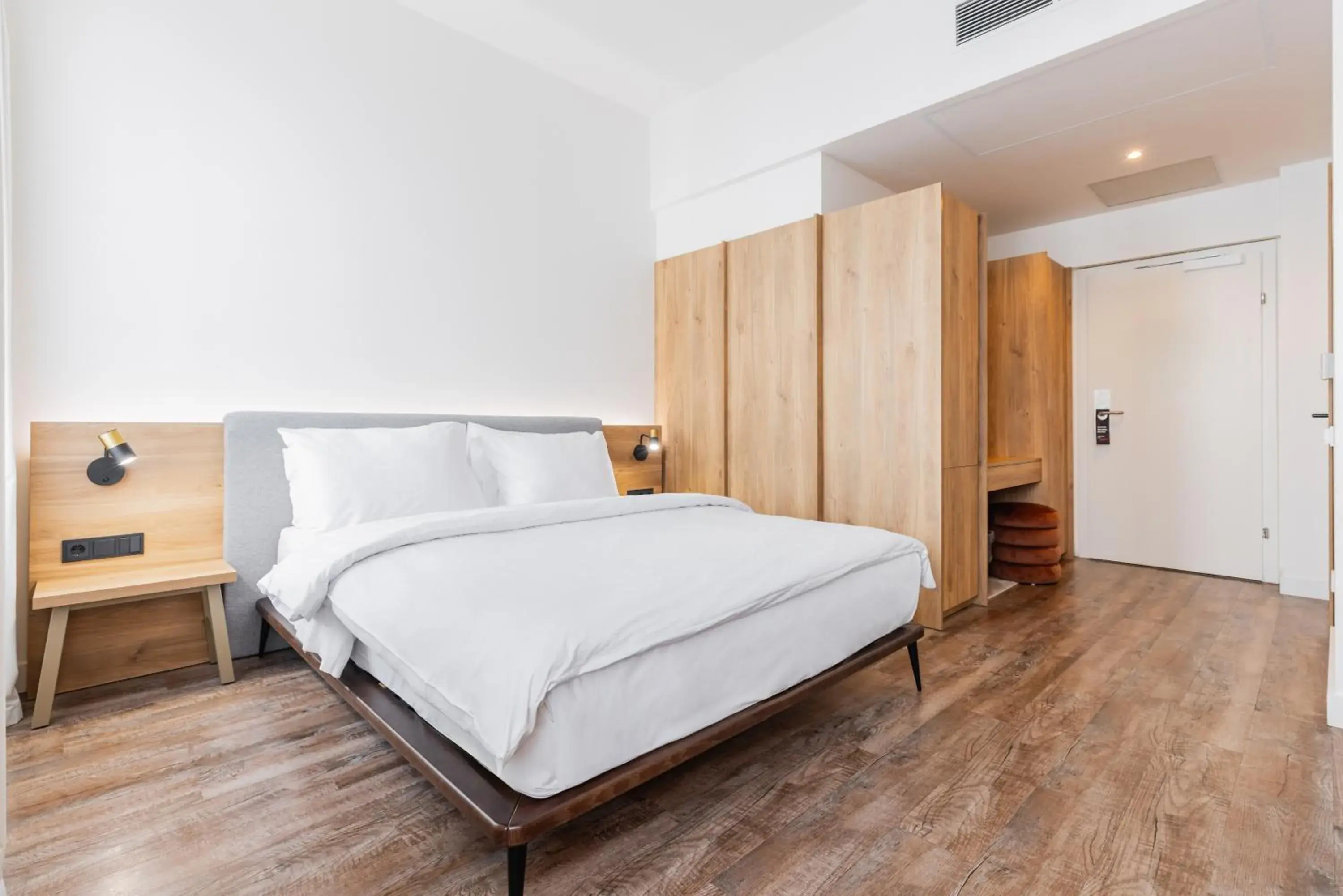 Double Room in FortyPlusOne Hotel Vienna Double Room in FortyPlusOne Hotel Vienna