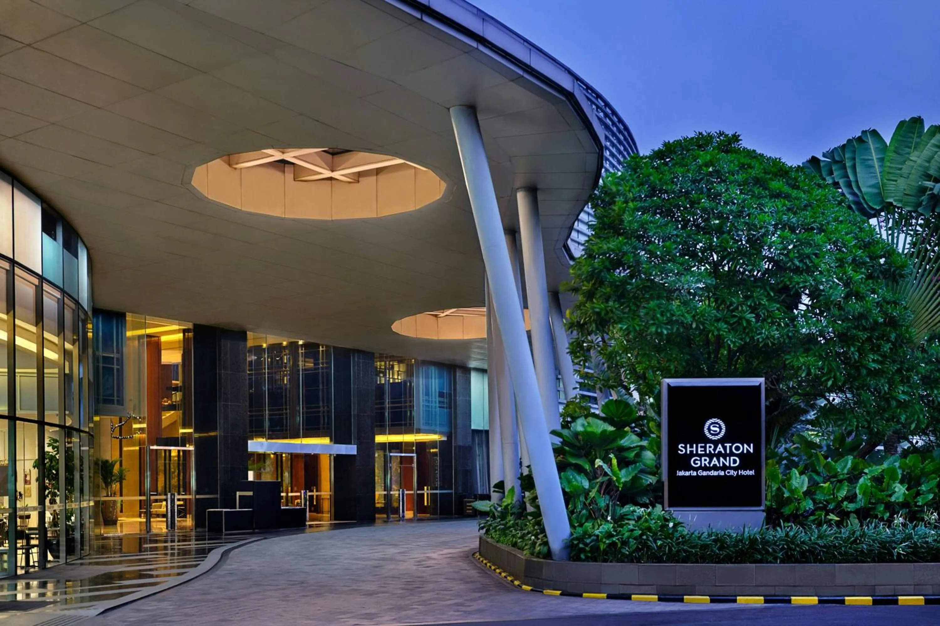Property building in Sheraton Grand Jakarta Gandaria City Hotel