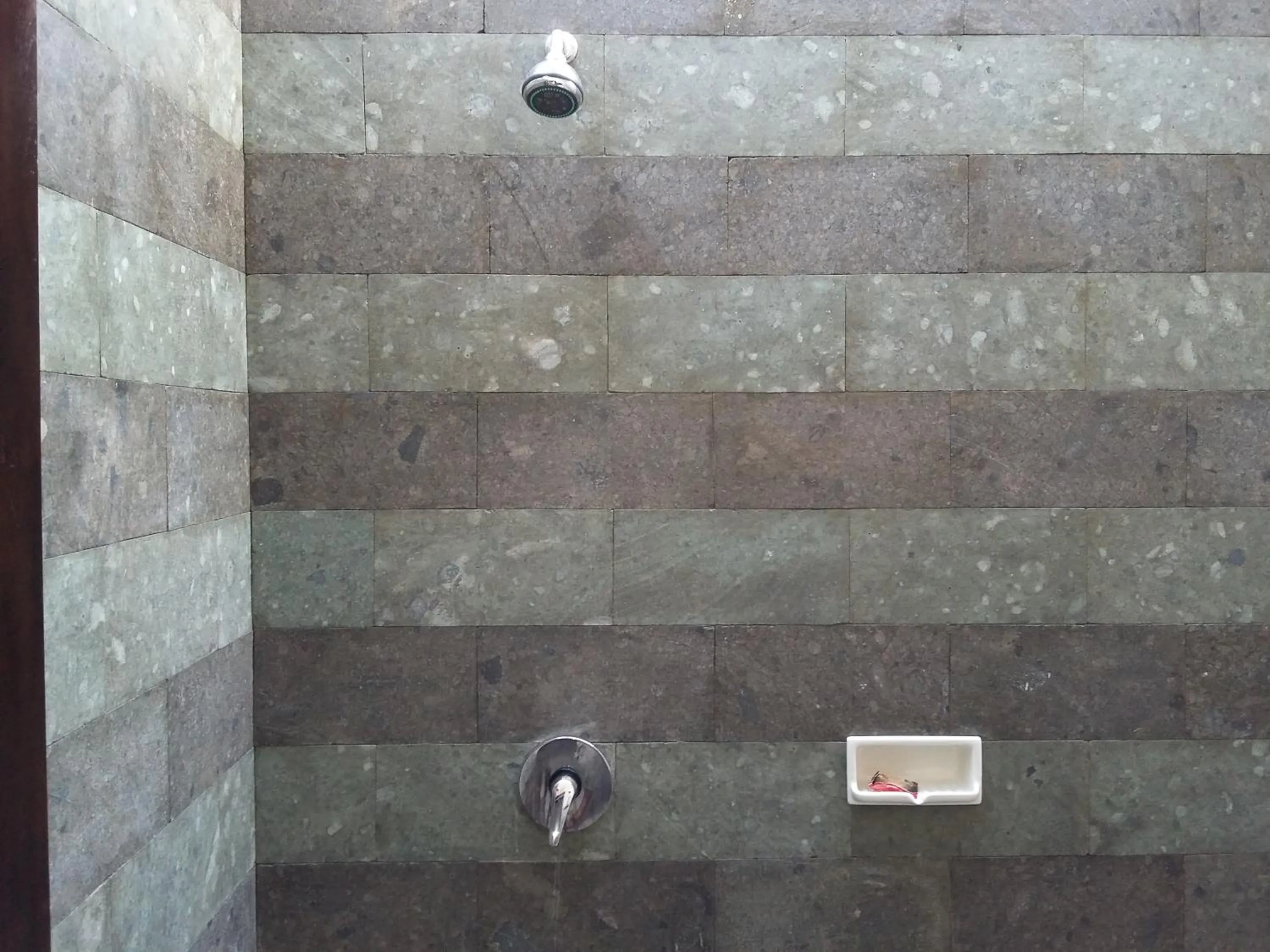 Bathroom in Puri Batu Inn