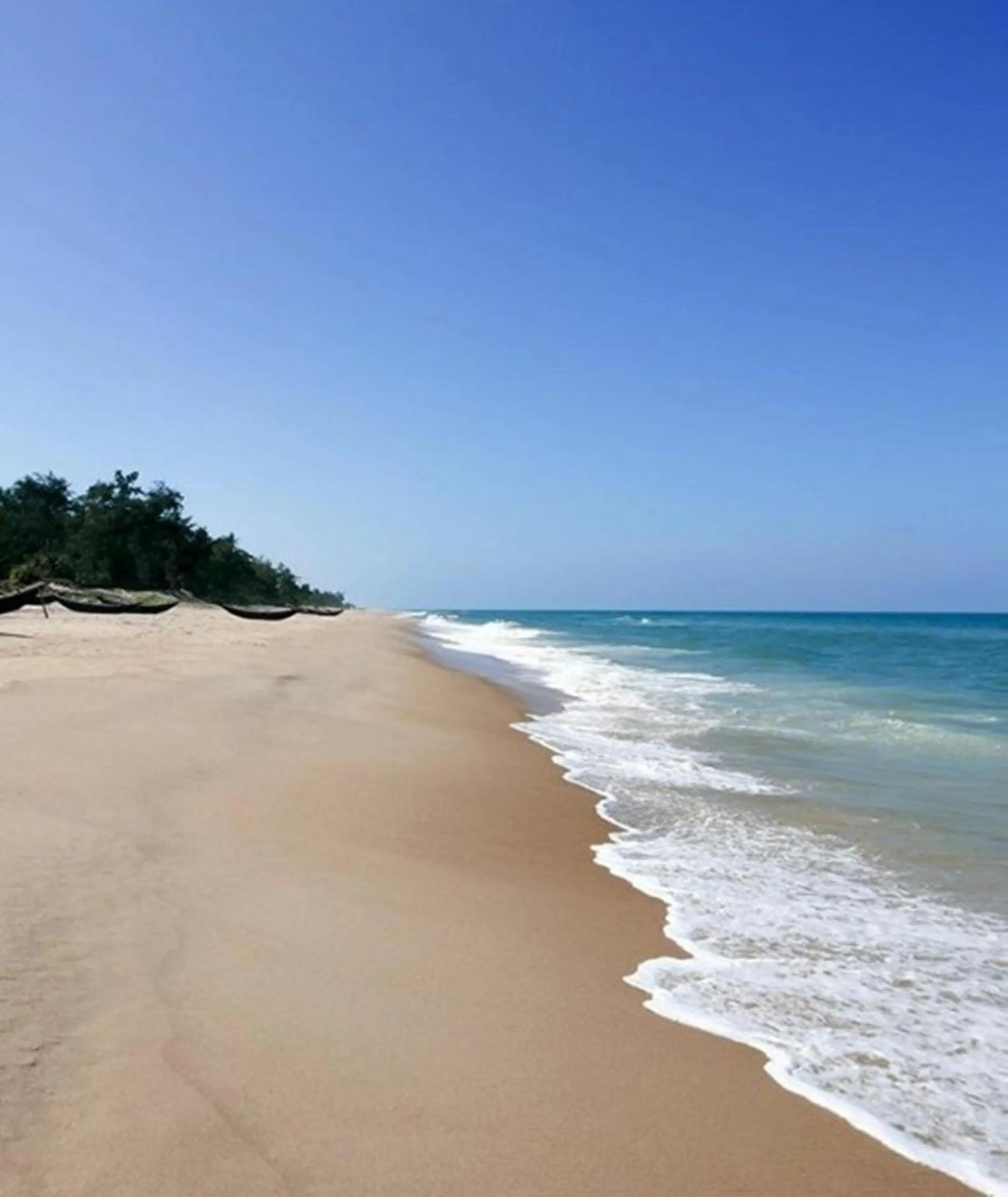 Beach in Villa Louise Hue Beach Boutique Hotel