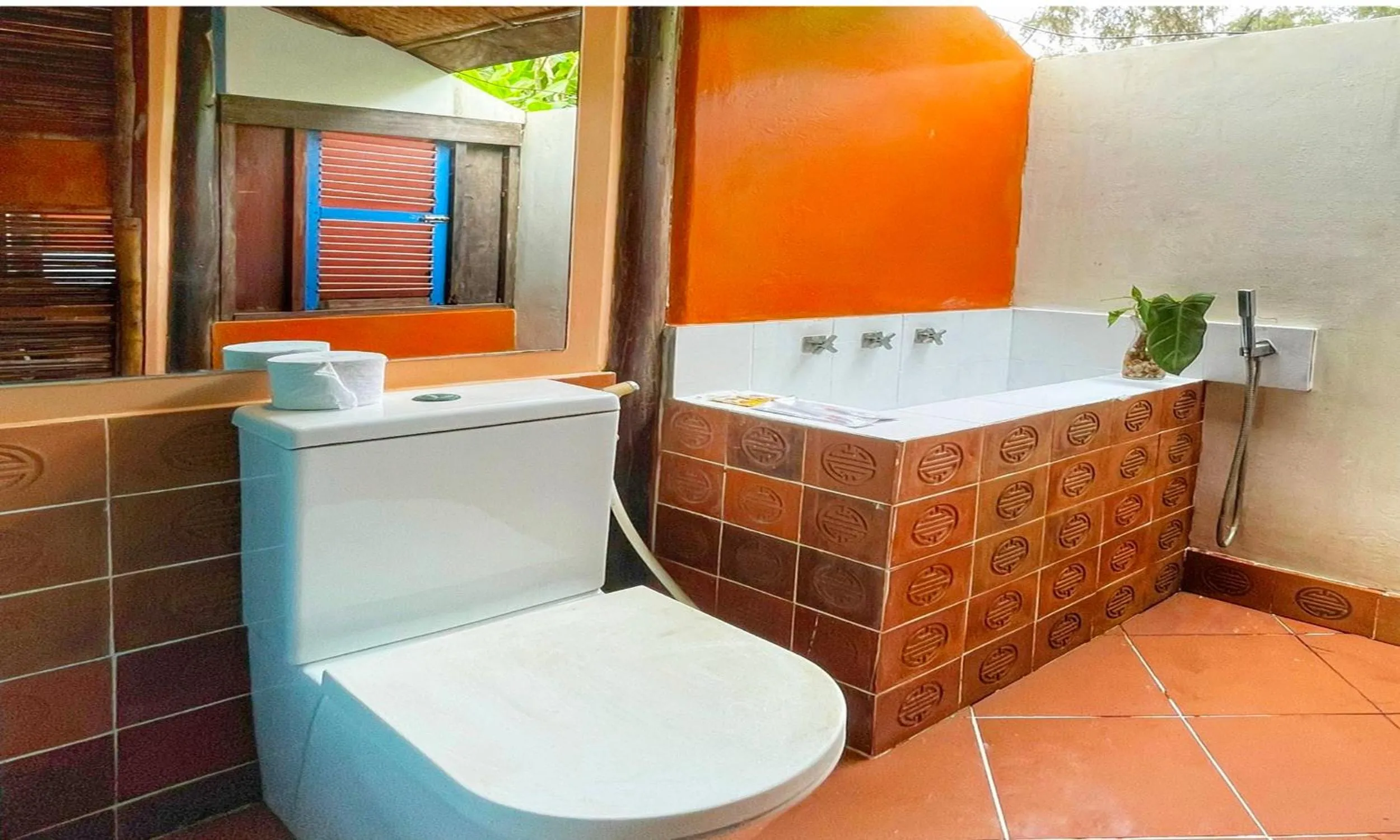 Bathroom in Villa Louise Hue Beach Boutique Hotel