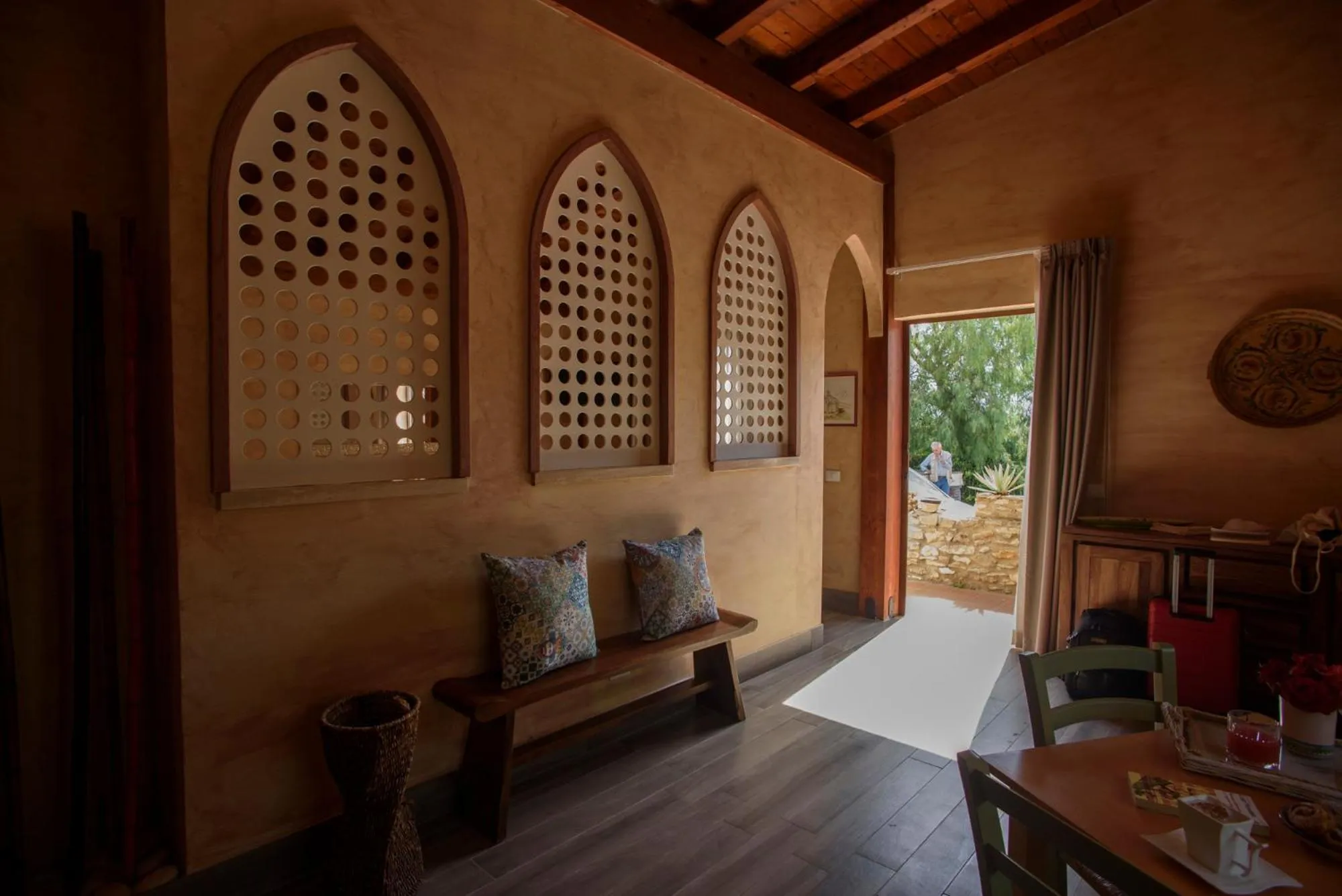 Facade/entrance in Case Di Latomie