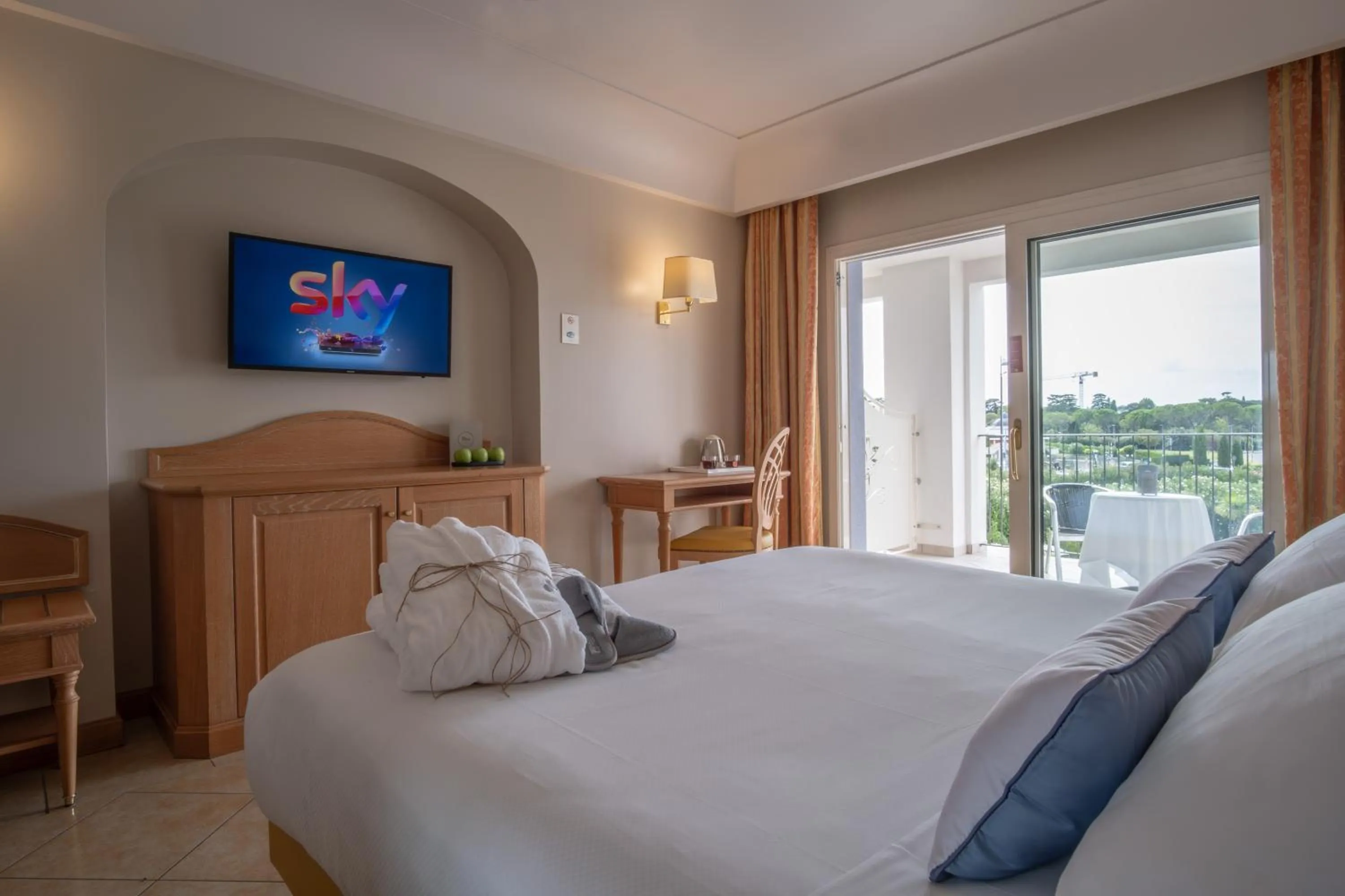 Bed in Palace Hotel Desenzano