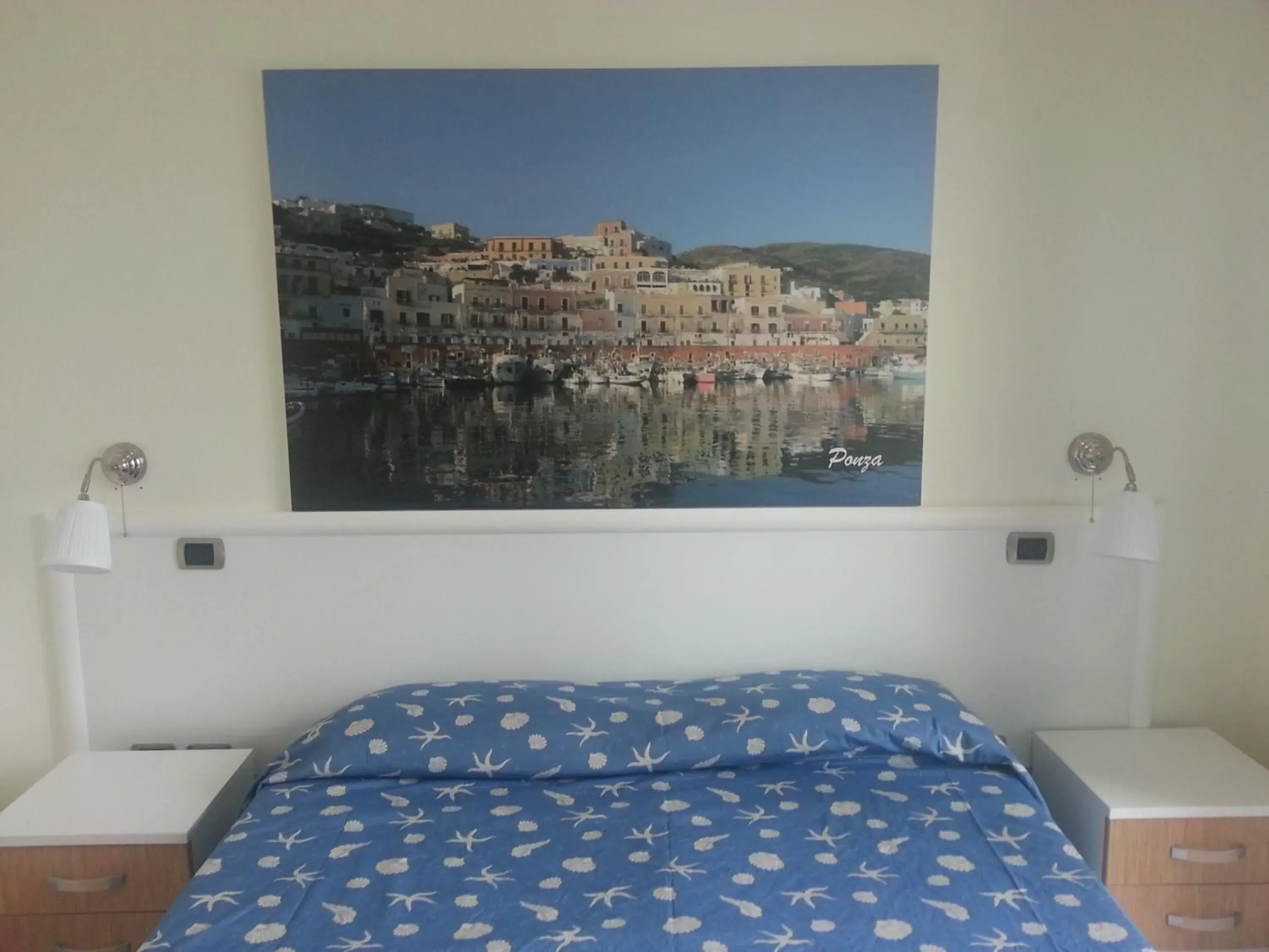 Double Room with Sea View - single occupancy in Hotel Tirreno Formia Double Room with Sea View - single occupancy in Hotel Tirreno Formia