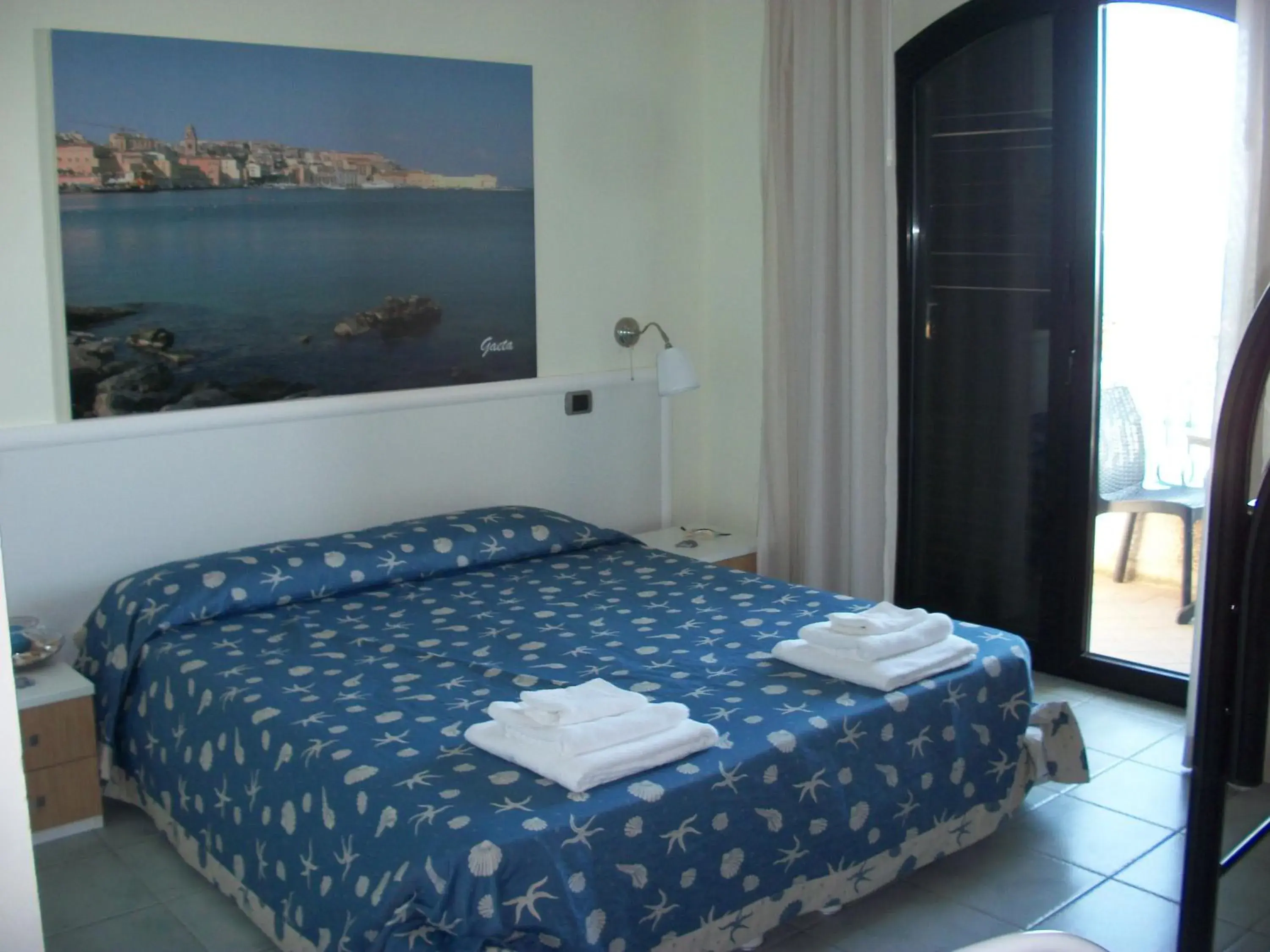 Superior Double Room - single occupancy in Hotel Tirreno Formia Superior Double Room - single occupancy in Hotel Tirreno Formia