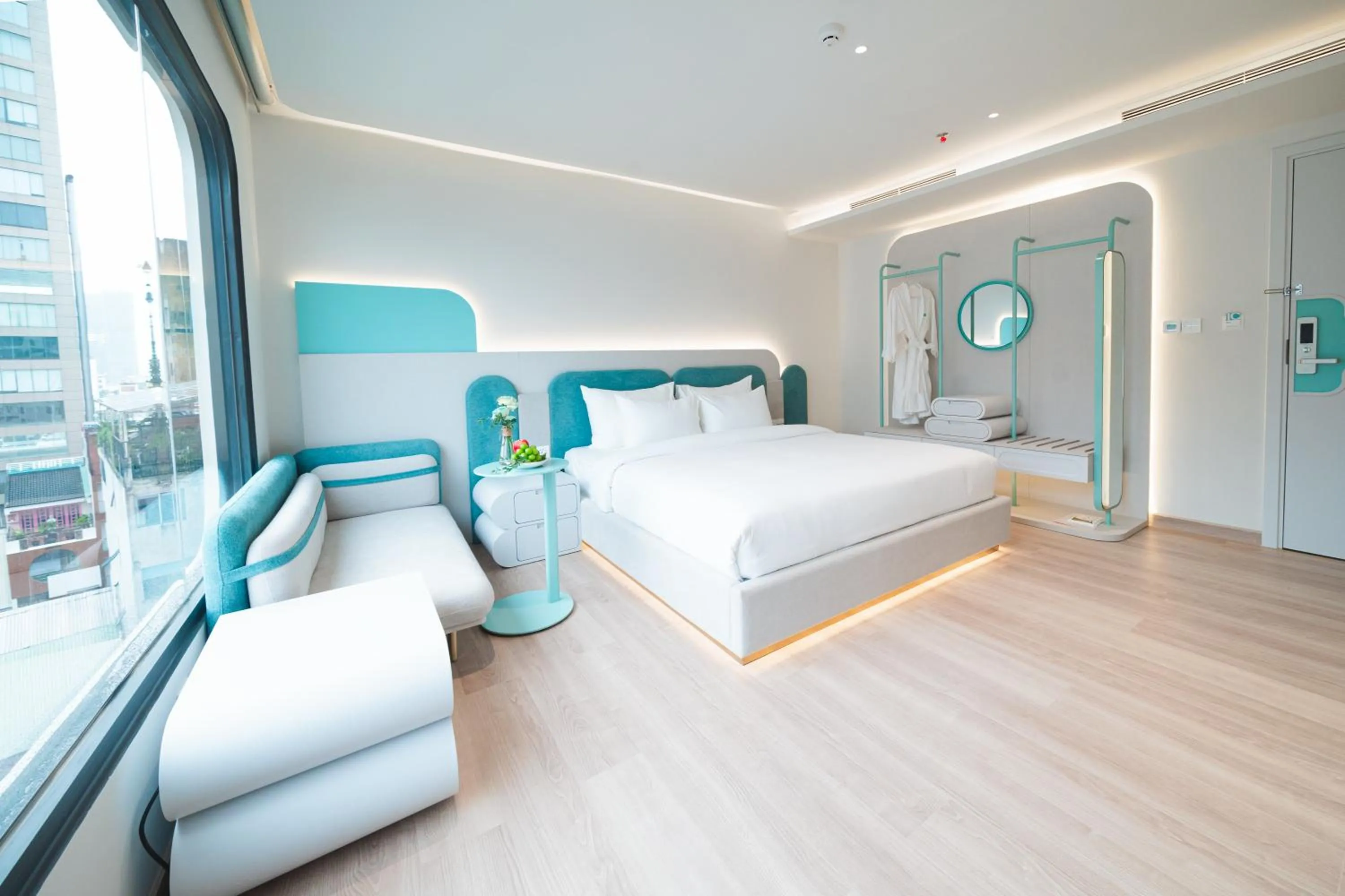 Bedroom, Bed in IconSphere Hotel