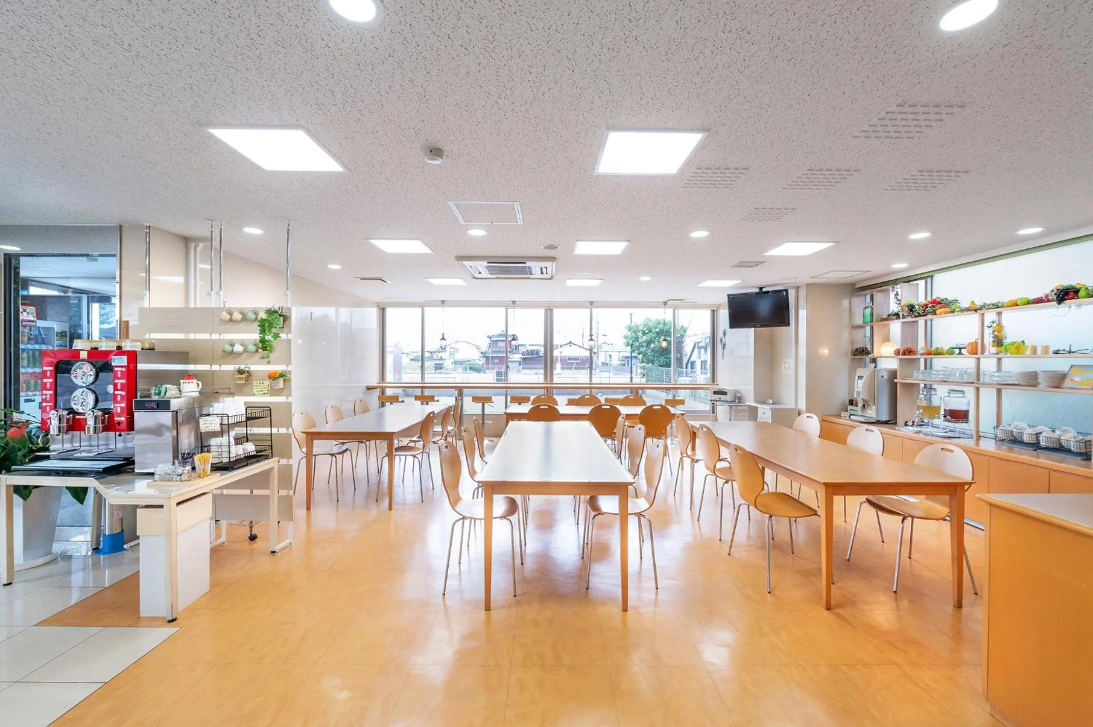 Restaurant/places to eat in Park Inn Sanyo Onoda