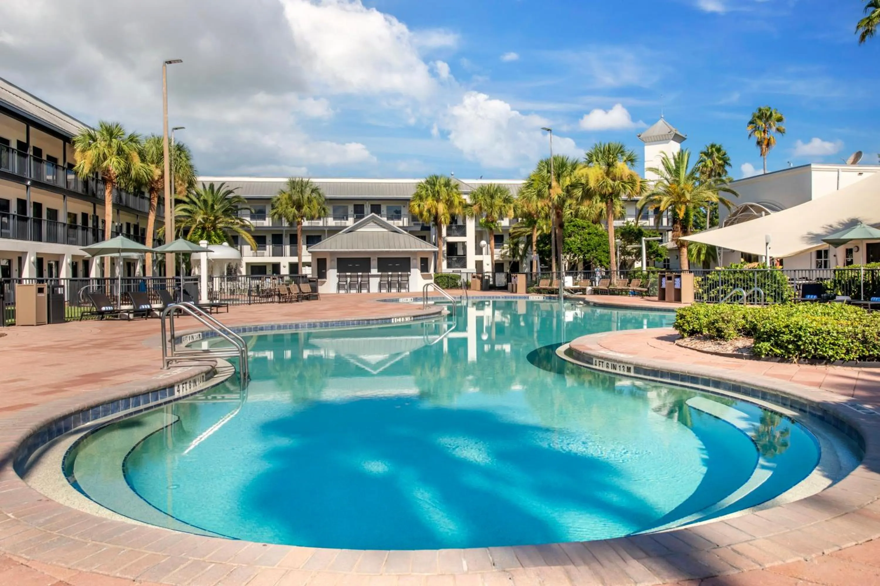 Swimming pool in voco Kissimmee Orlando by IHG