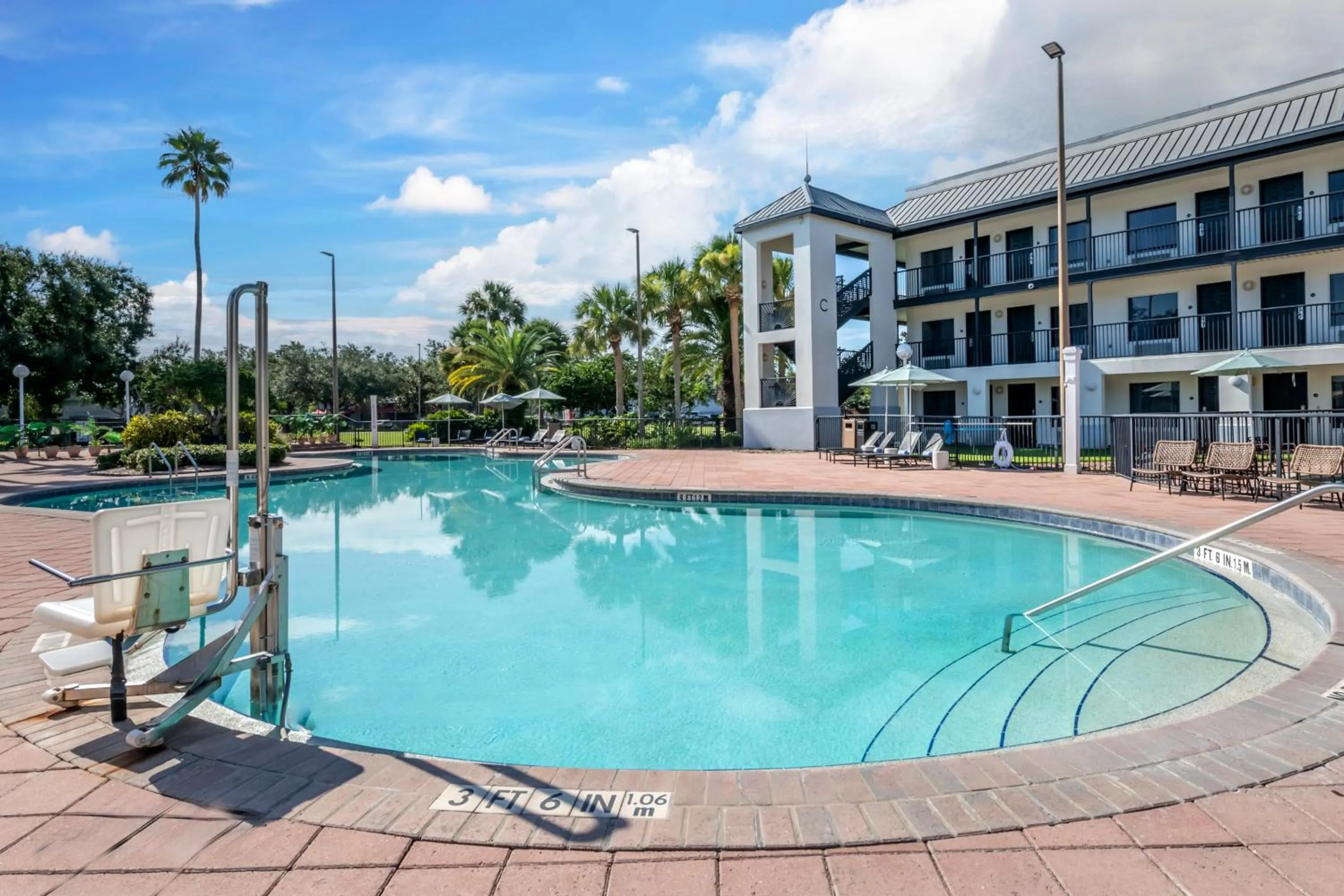 Property building in voco Kissimmee Orlando by IHG