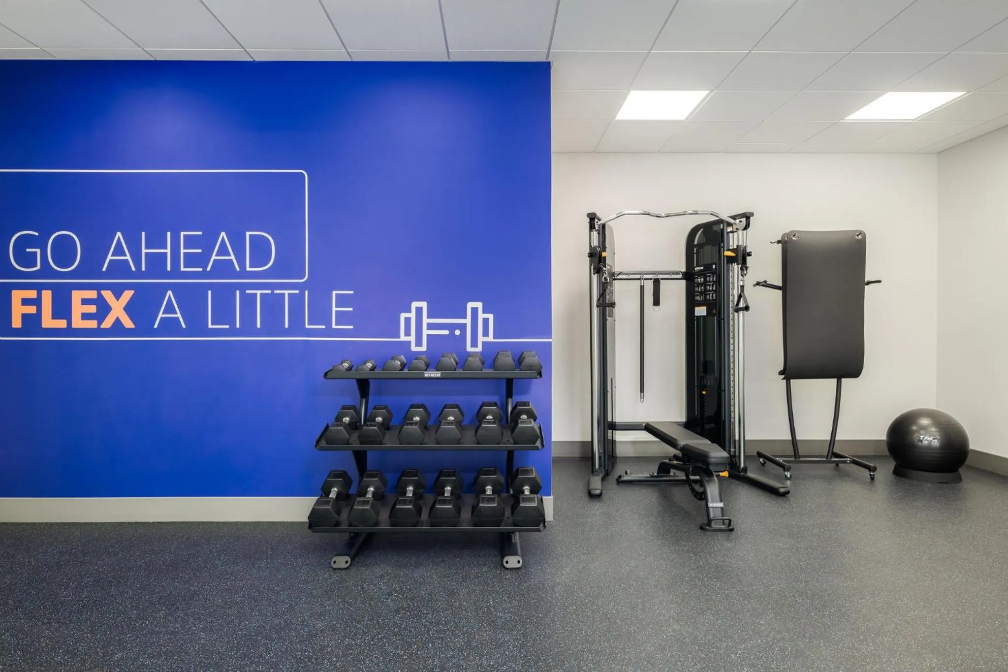 Fitness centre/facilities in Holiday Inn Express & Suites Nacogdoches Southwest by IHG