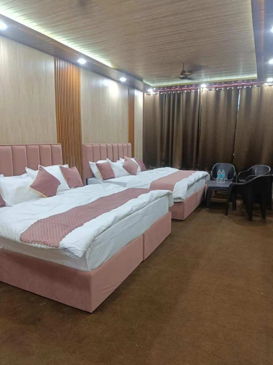 Bed in Pavani Resort