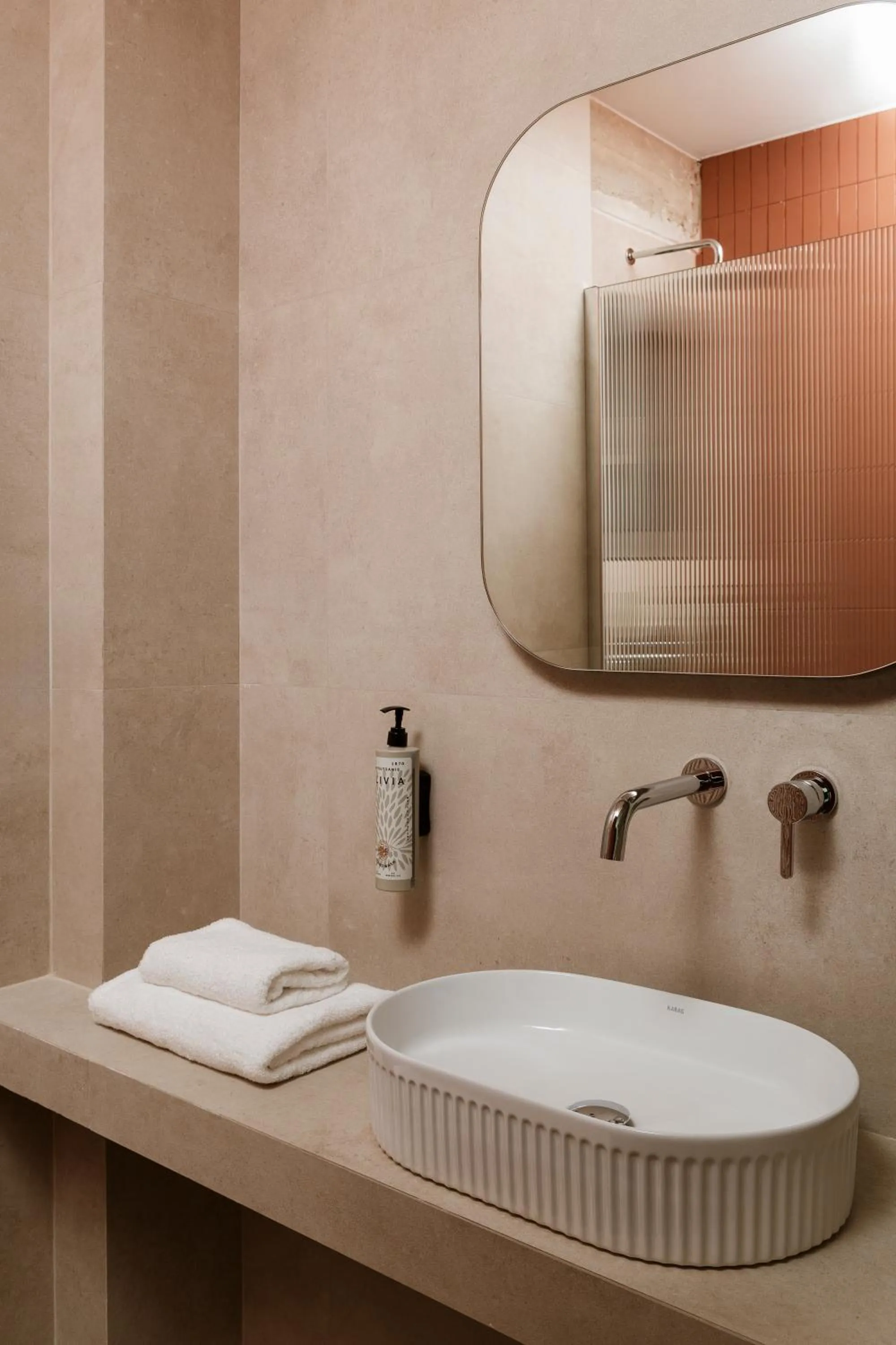 Bathroom in Elevate Athens