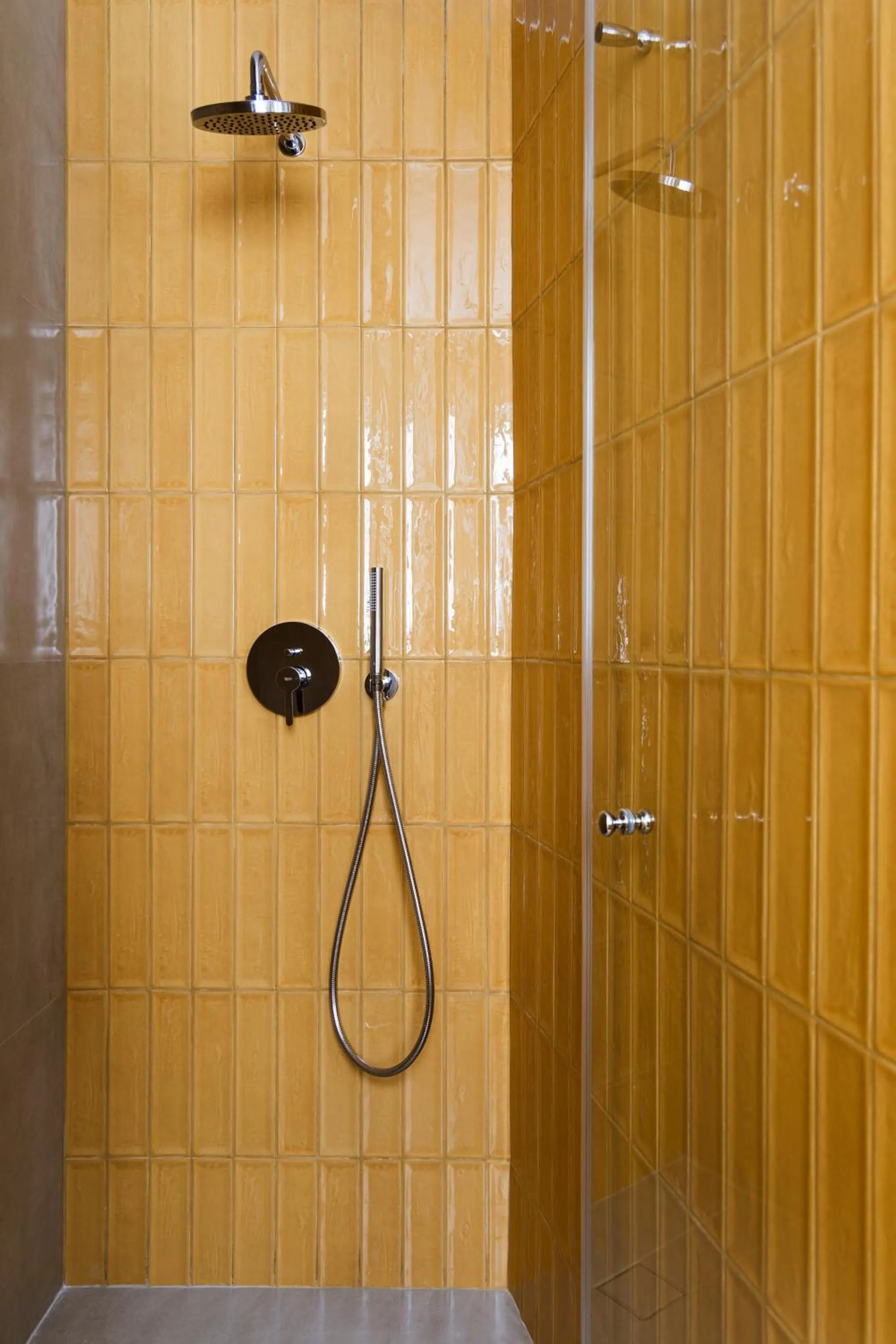 Bathroom in Elevate Athens