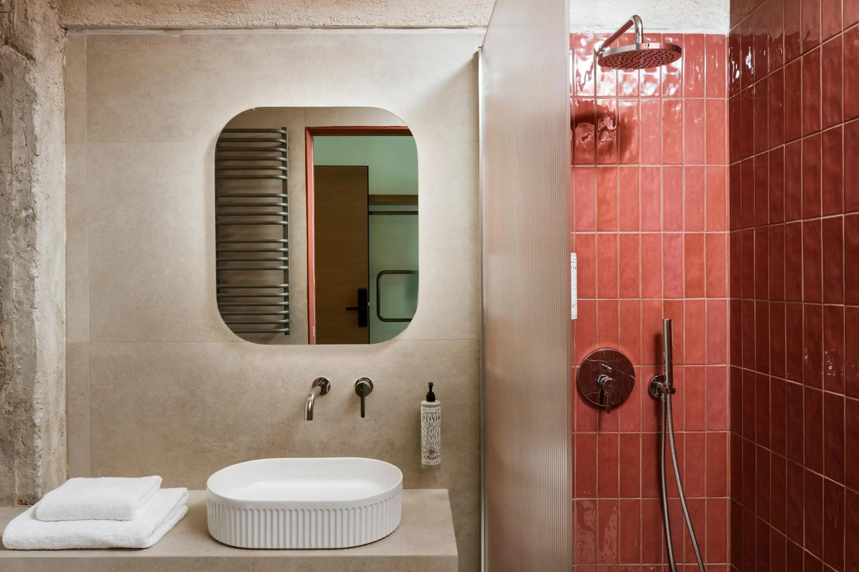 Bathroom in Elevate Athens