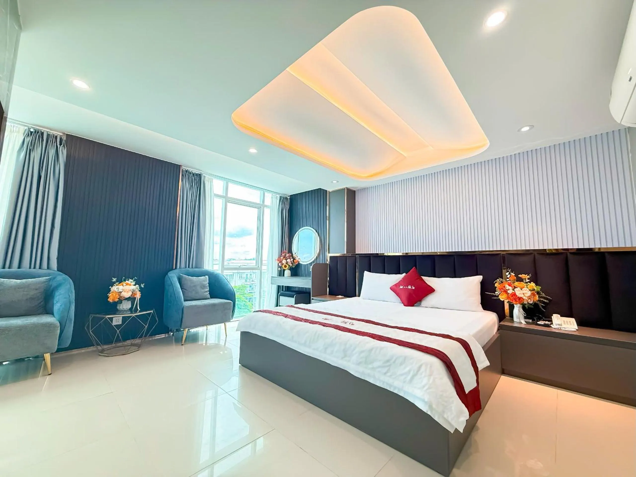 Bed in Bien Sao Hotel Duong Quang Ham