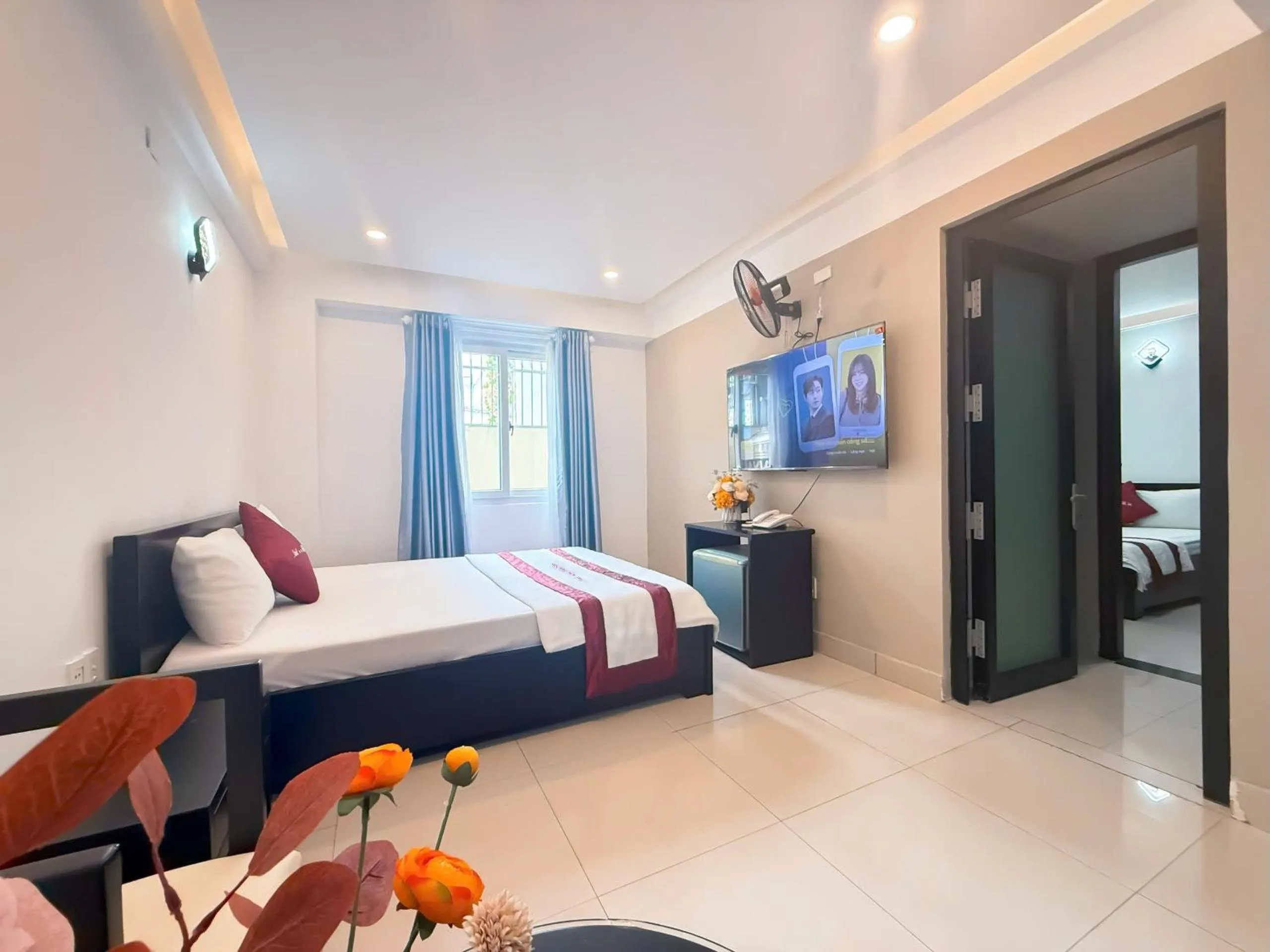 Bed in Bien Sao Hotel Duong Quang Ham